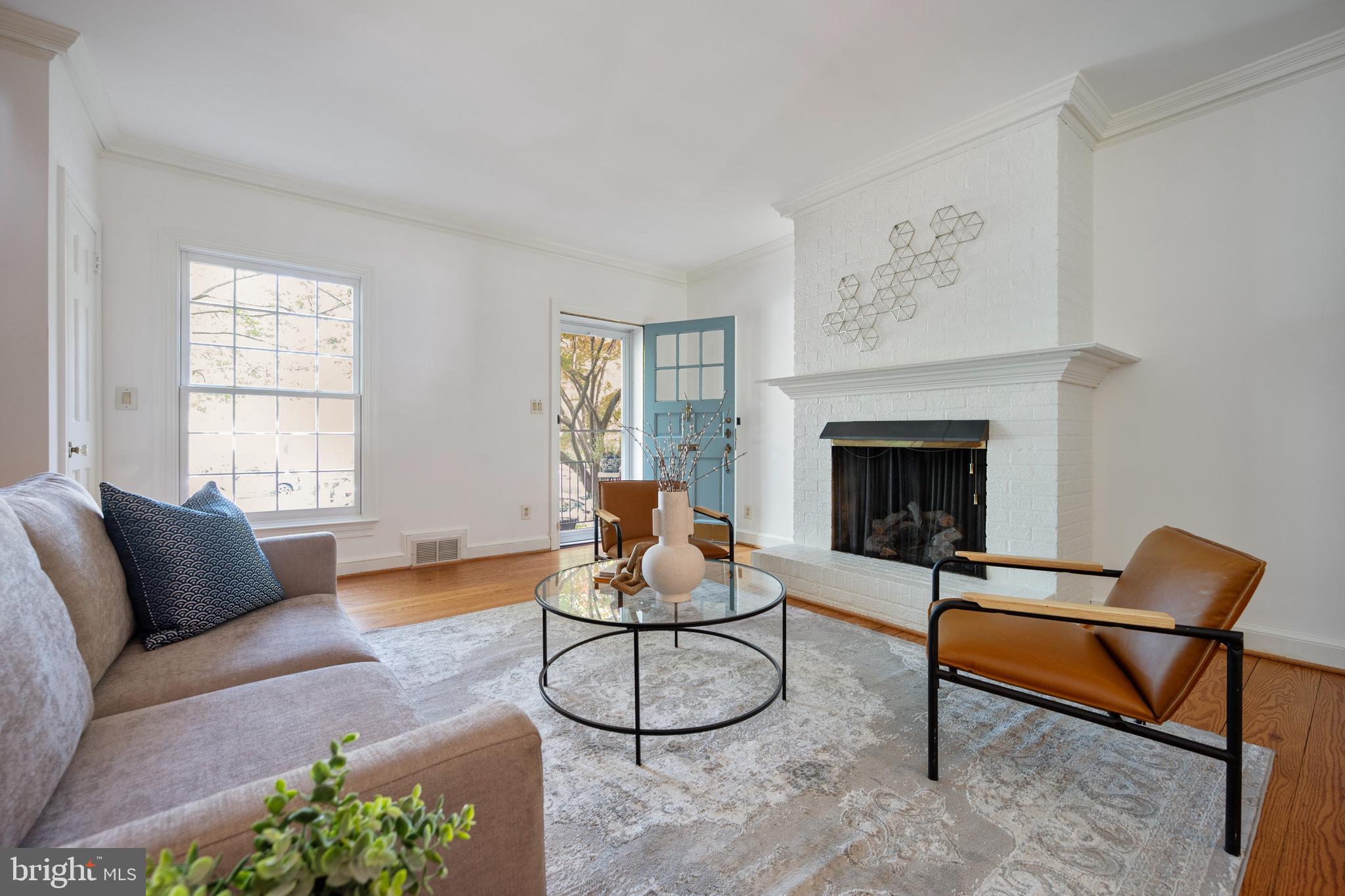 YATES GARDENS - Residential