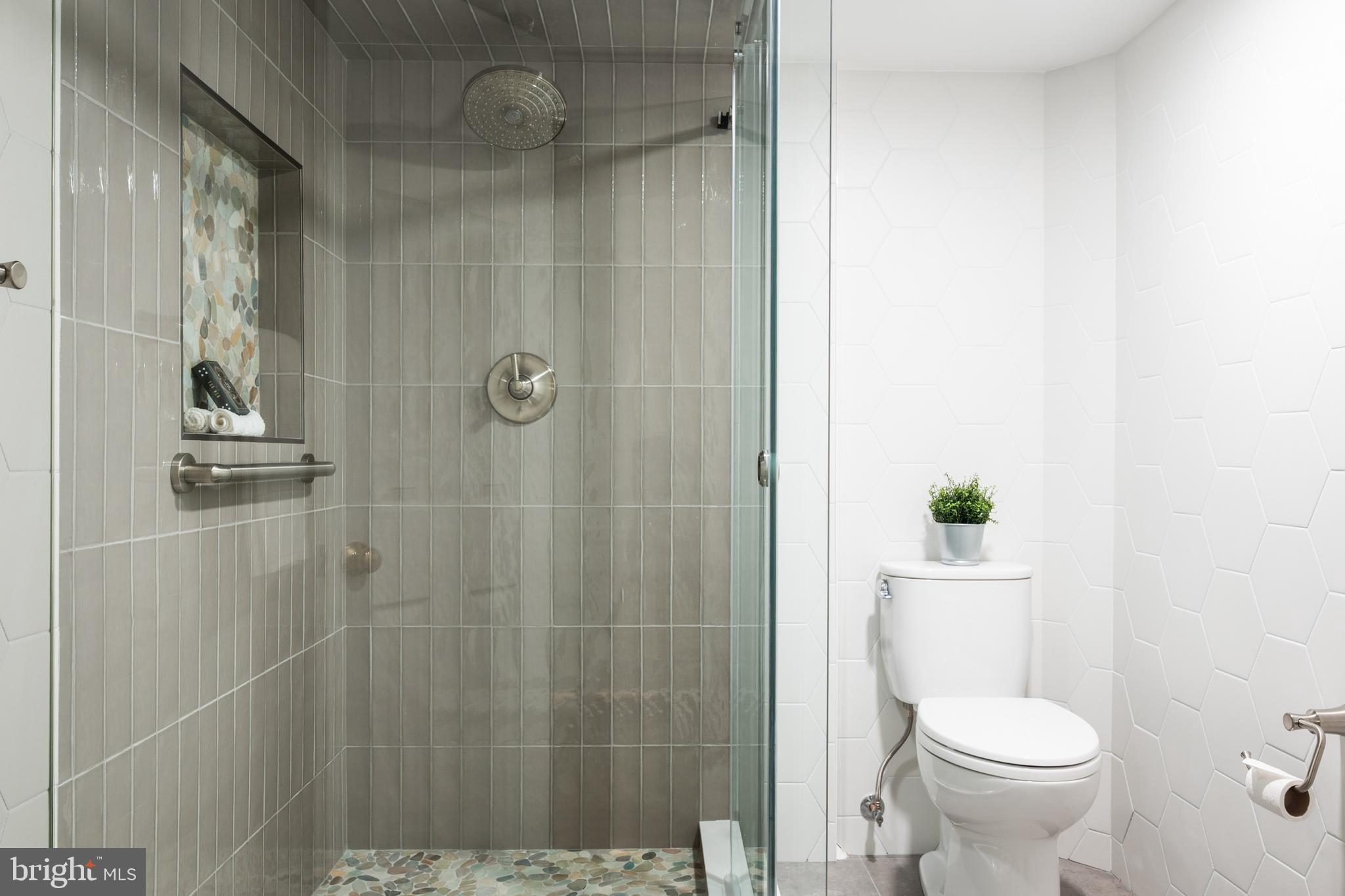 YATES GARDENS - Residential