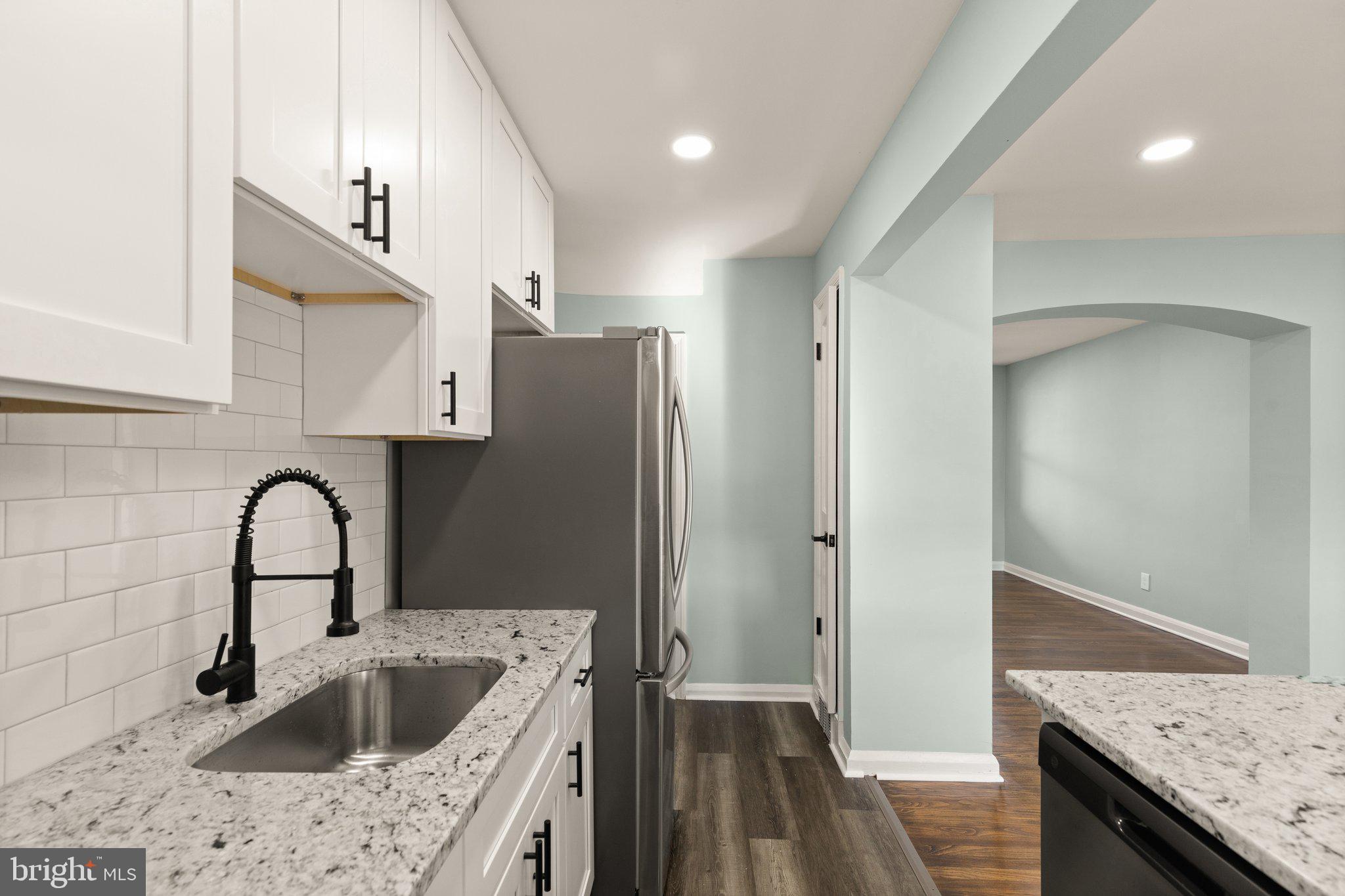 DUNDALK VILLAGE - Residential