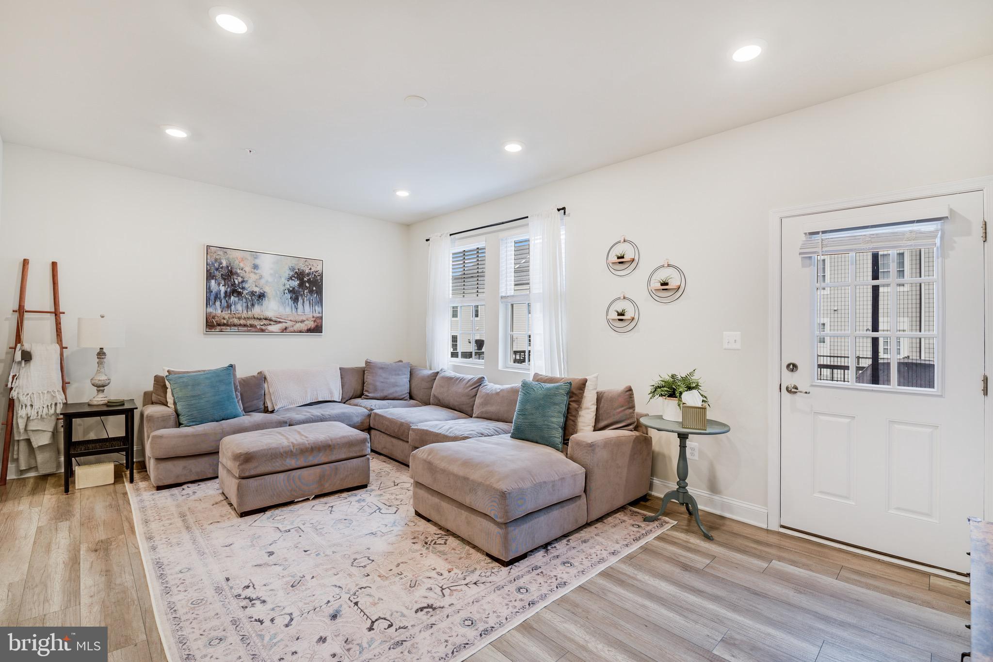 PARKSIDE AT WARFIELD - Residential