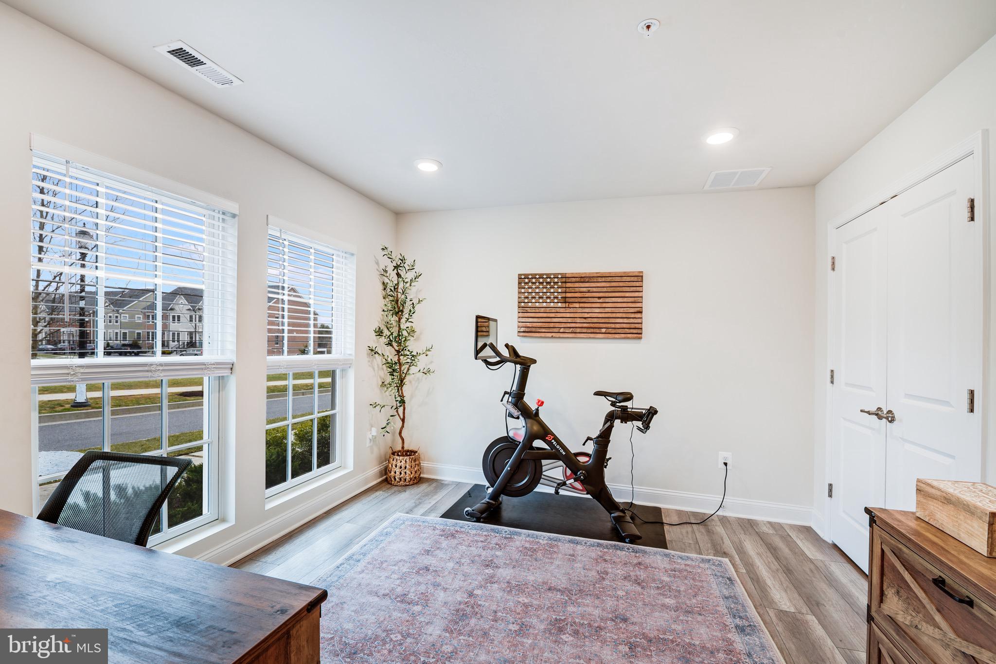 PARKSIDE AT WARFIELD - Residential