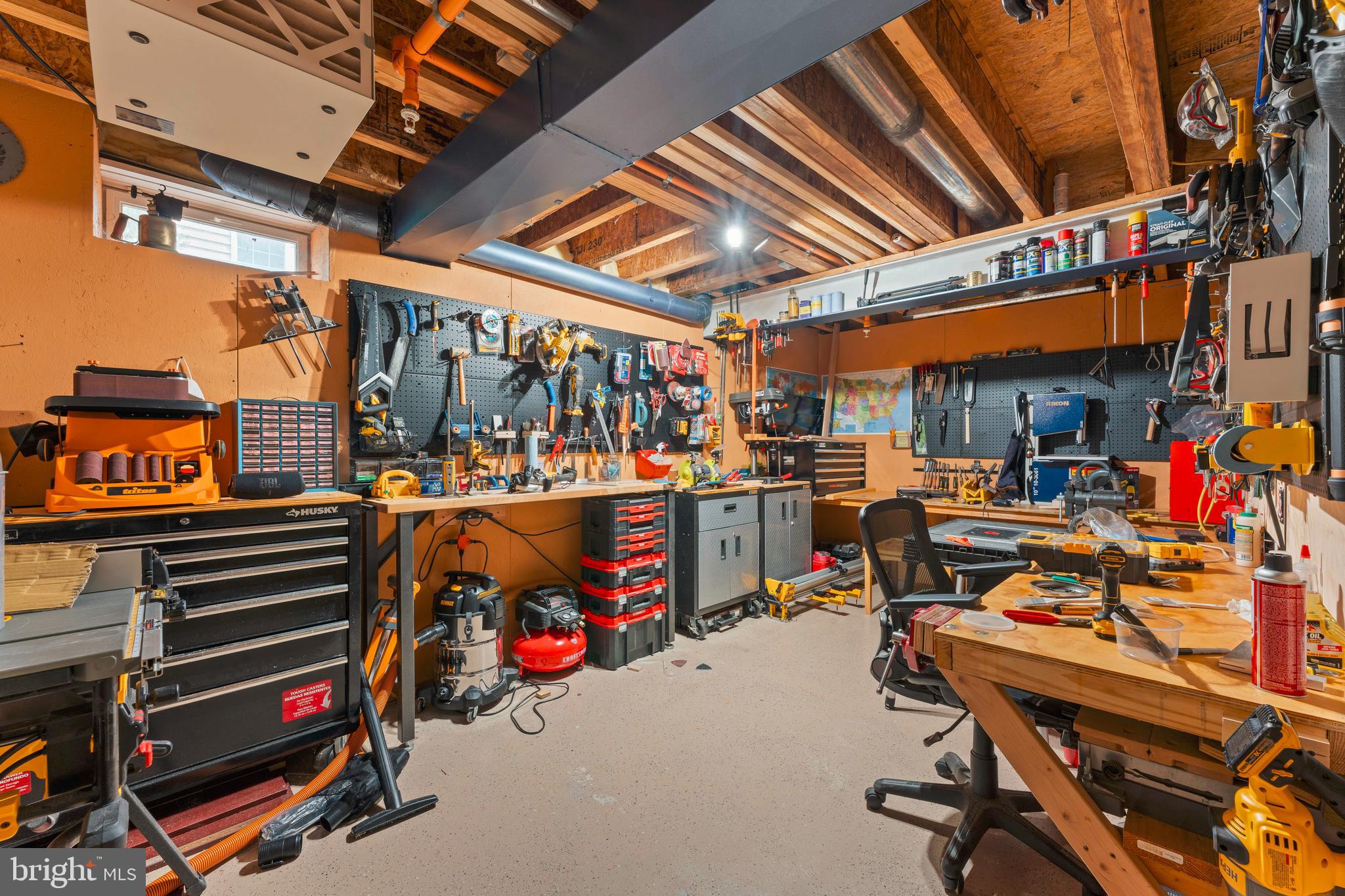 GOLF CLUB ESTATES - Residential