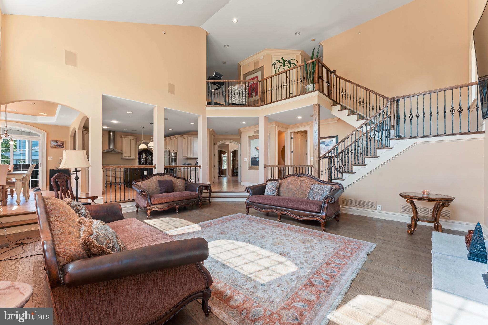 GOLF CLUB ESTATES - Residential