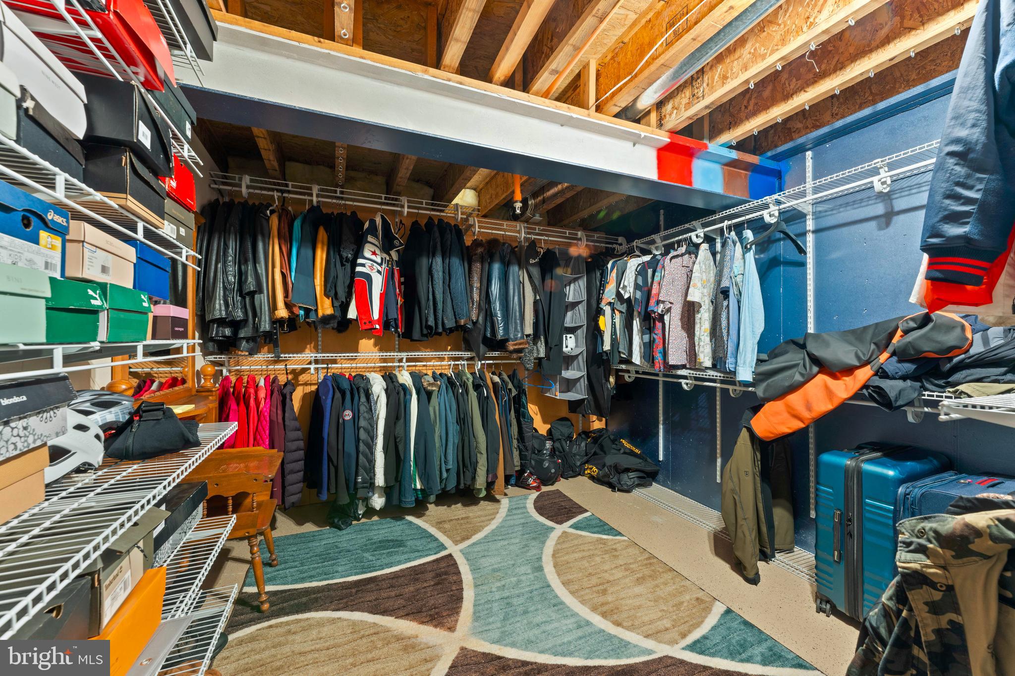 GOLF CLUB ESTATES - Residential