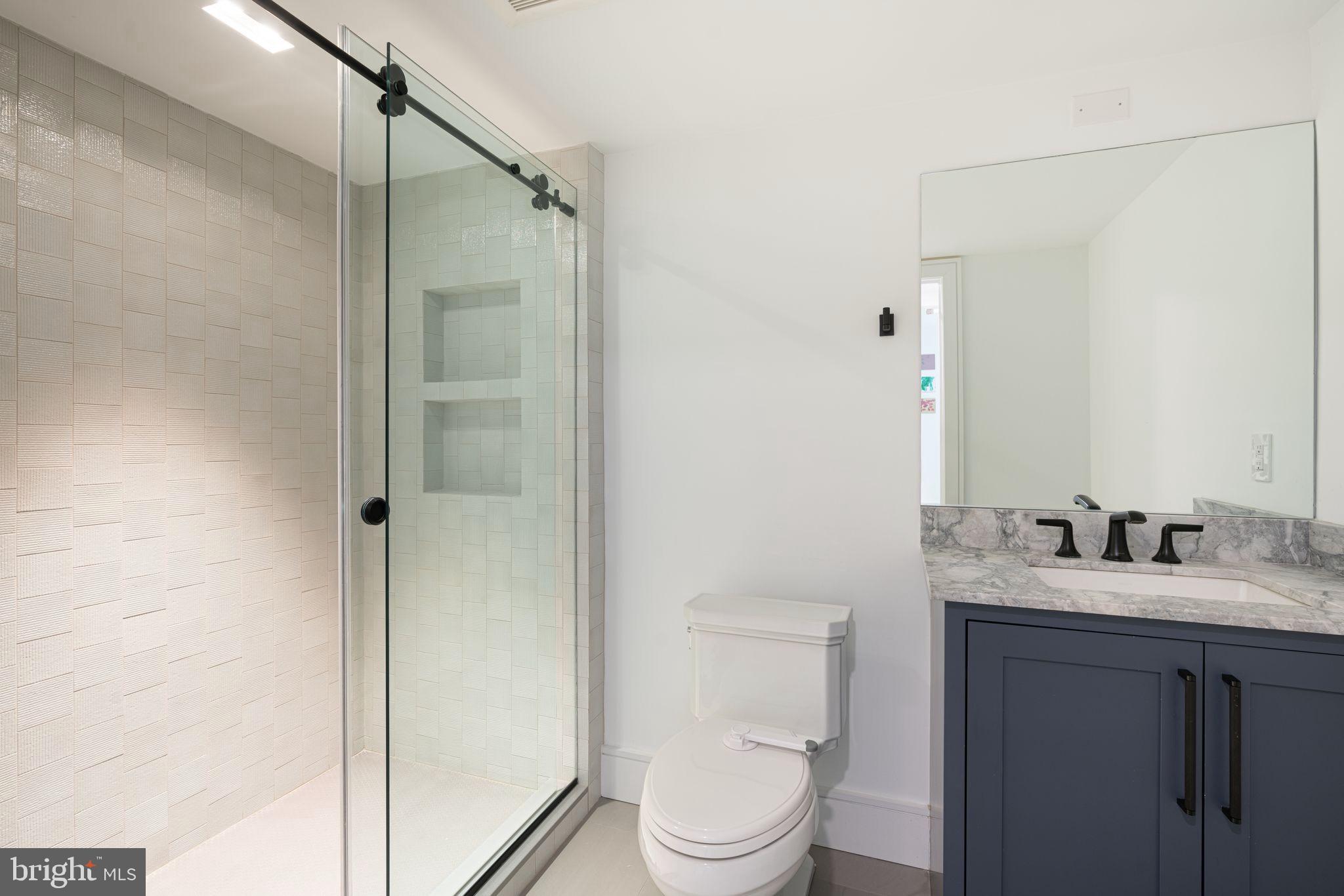 GRADUATE HOSPITAL - Residential