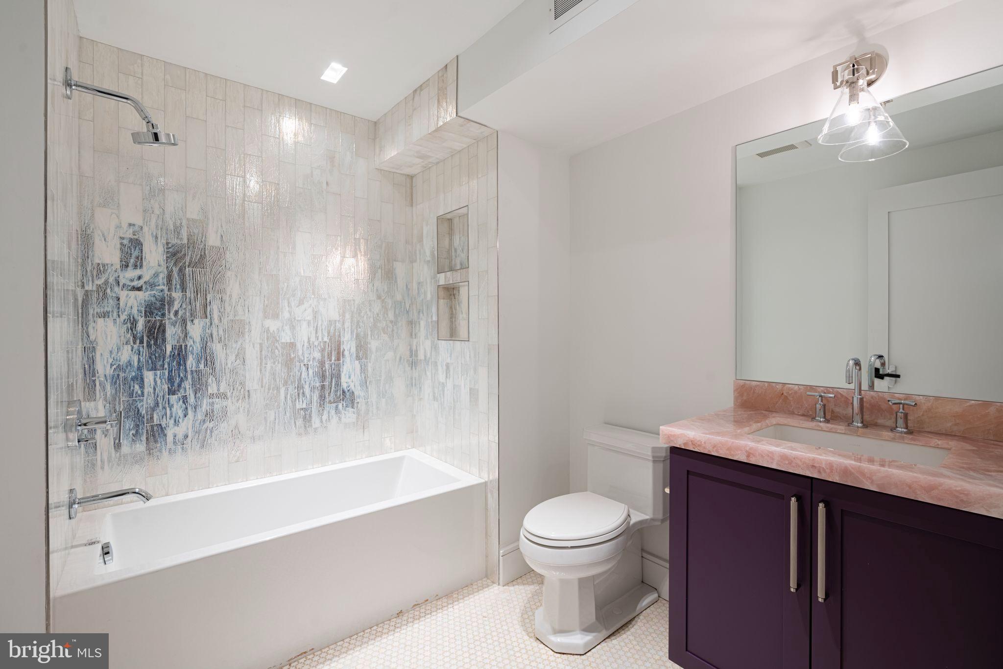 GRADUATE HOSPITAL - Residential