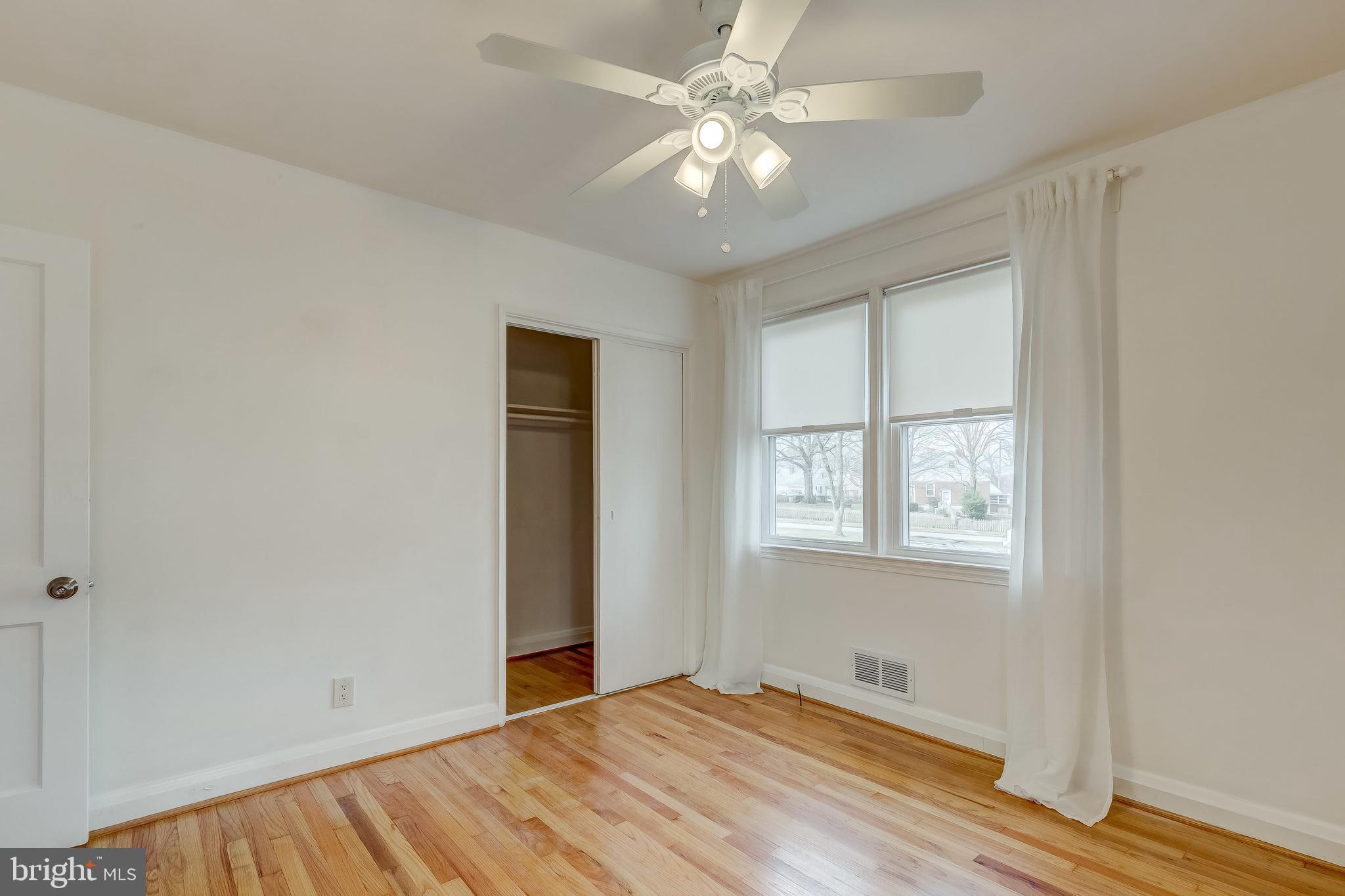 PARKVILLE - Residential