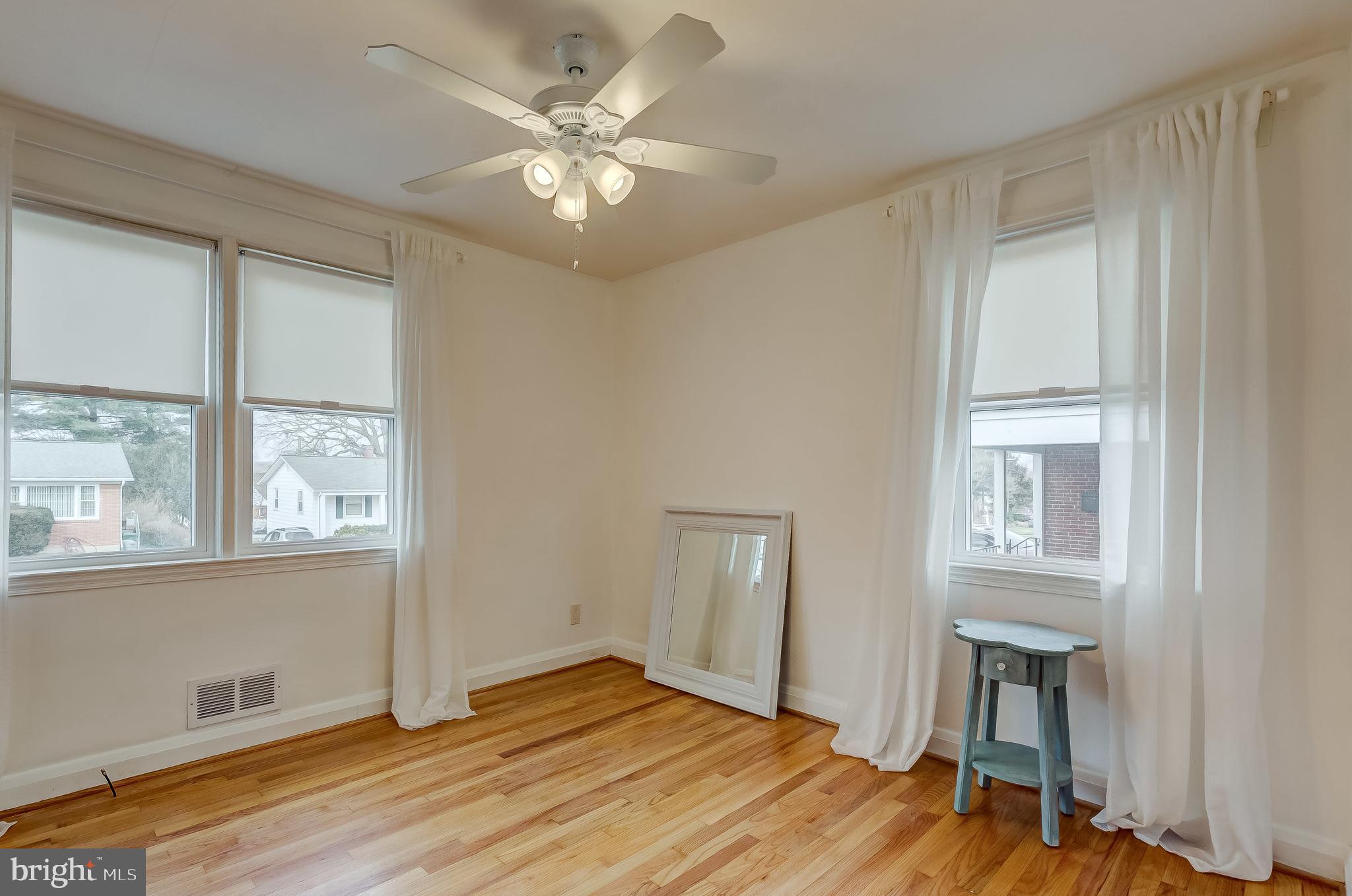 PARKVILLE - Residential