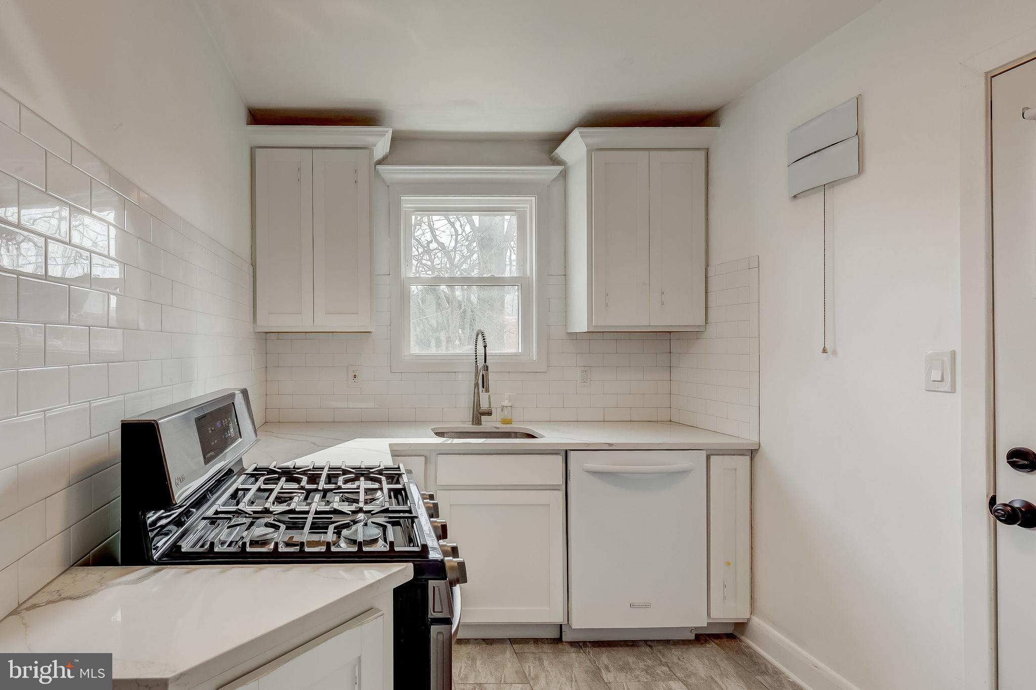 PARKVILLE - Residential