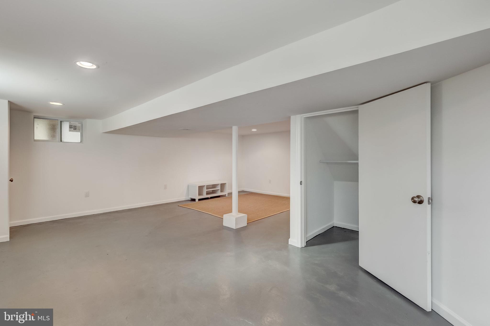 PARKVILLE - Residential