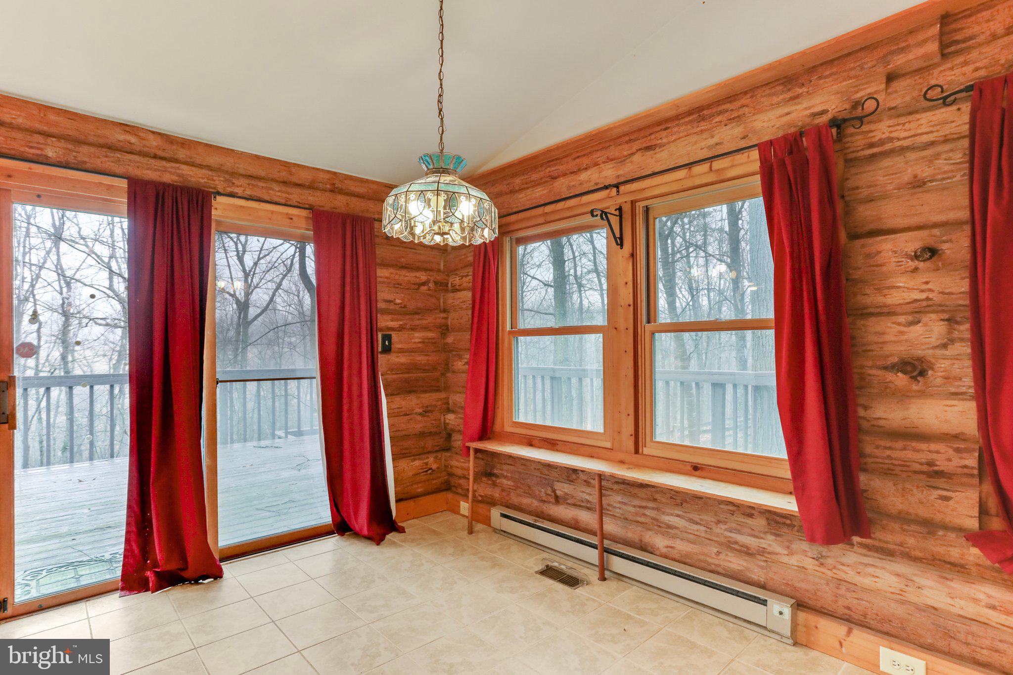 BACK CREEK - Residential