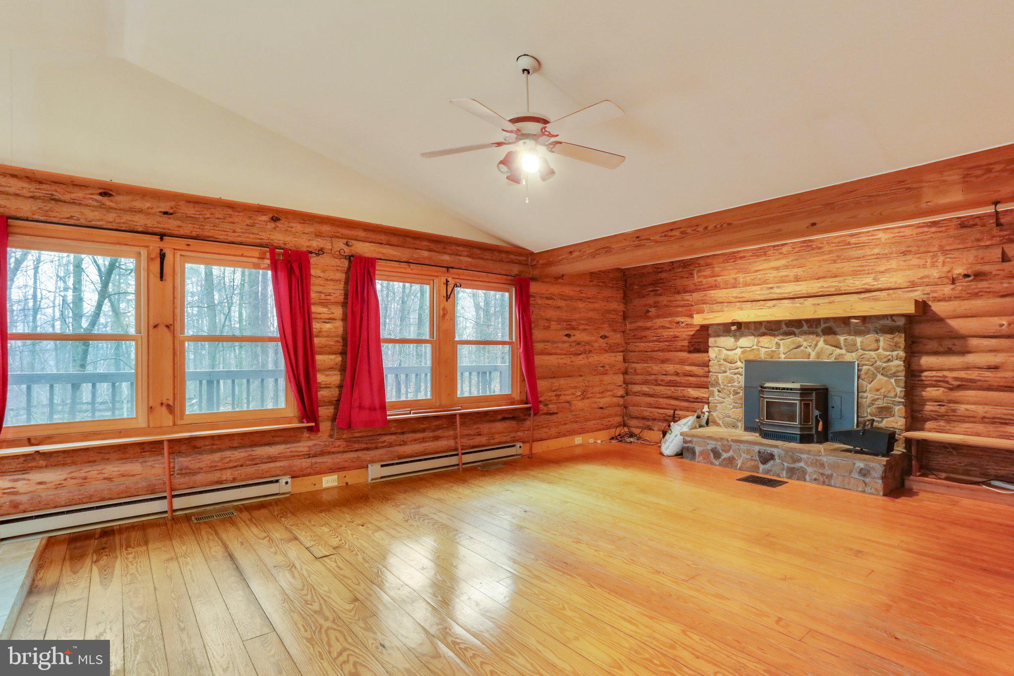 BACK CREEK - Residential