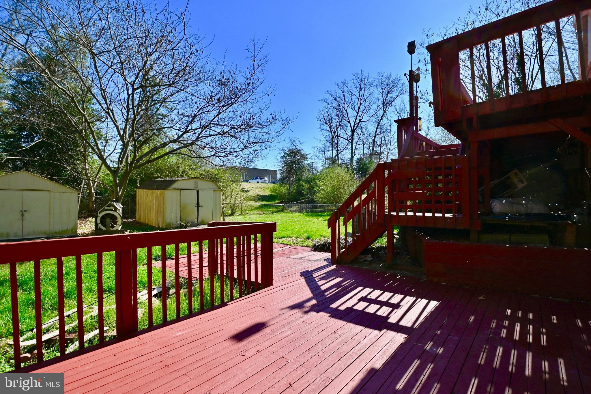 LAKE RIDGE - Residential Lease