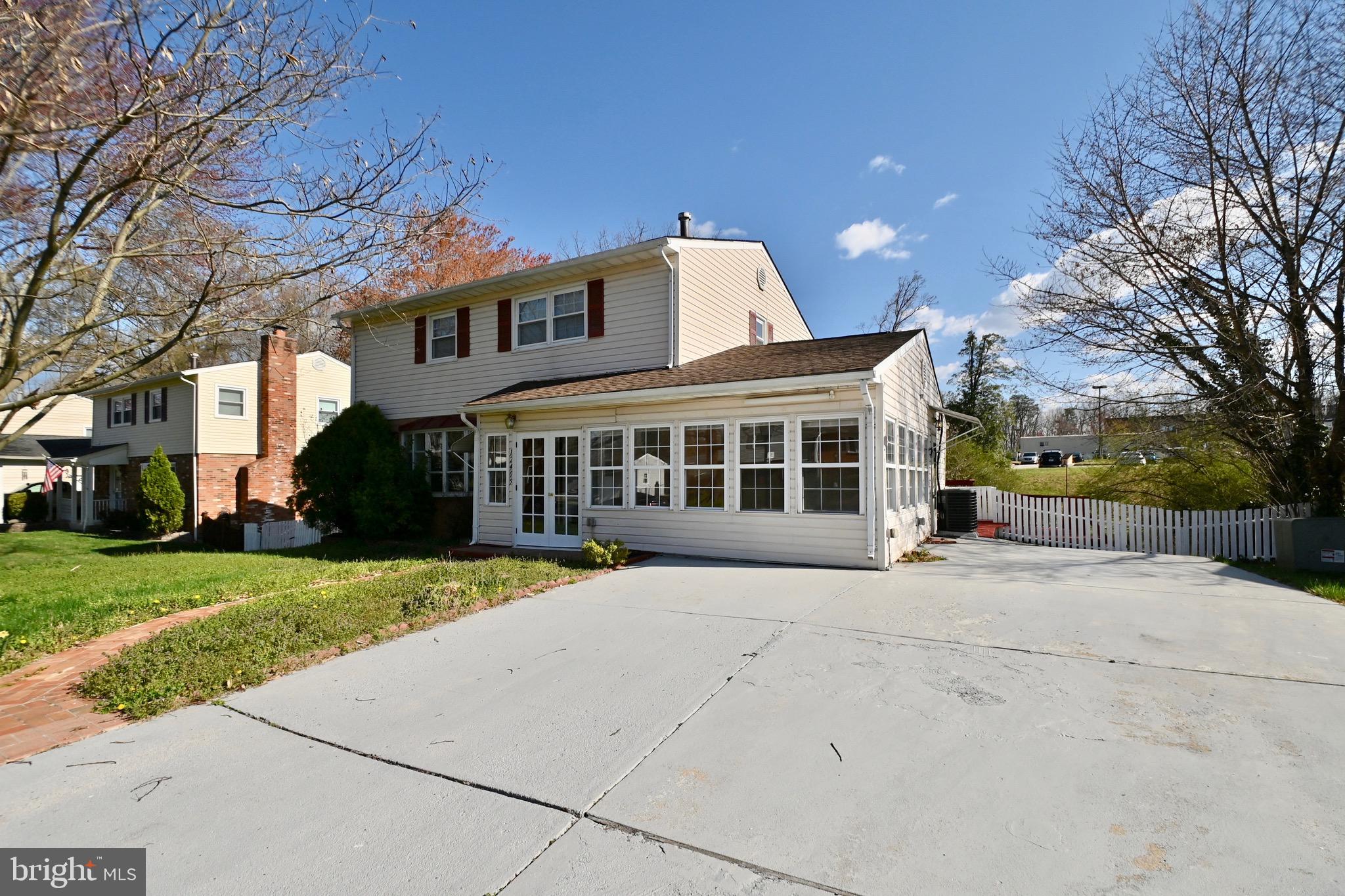 LAKE RIDGE - Residential Lease