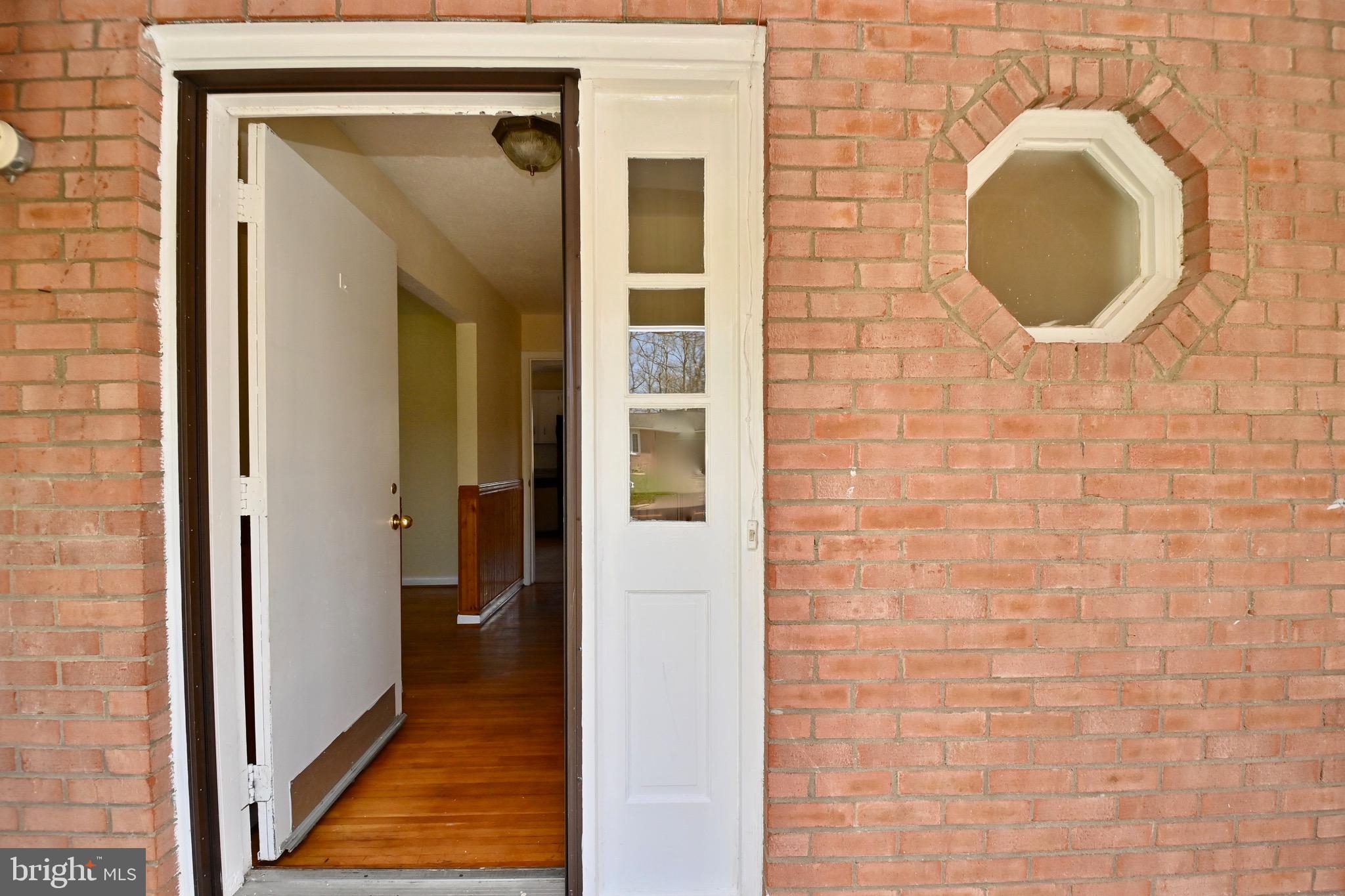 LAKE RIDGE - Residential Lease