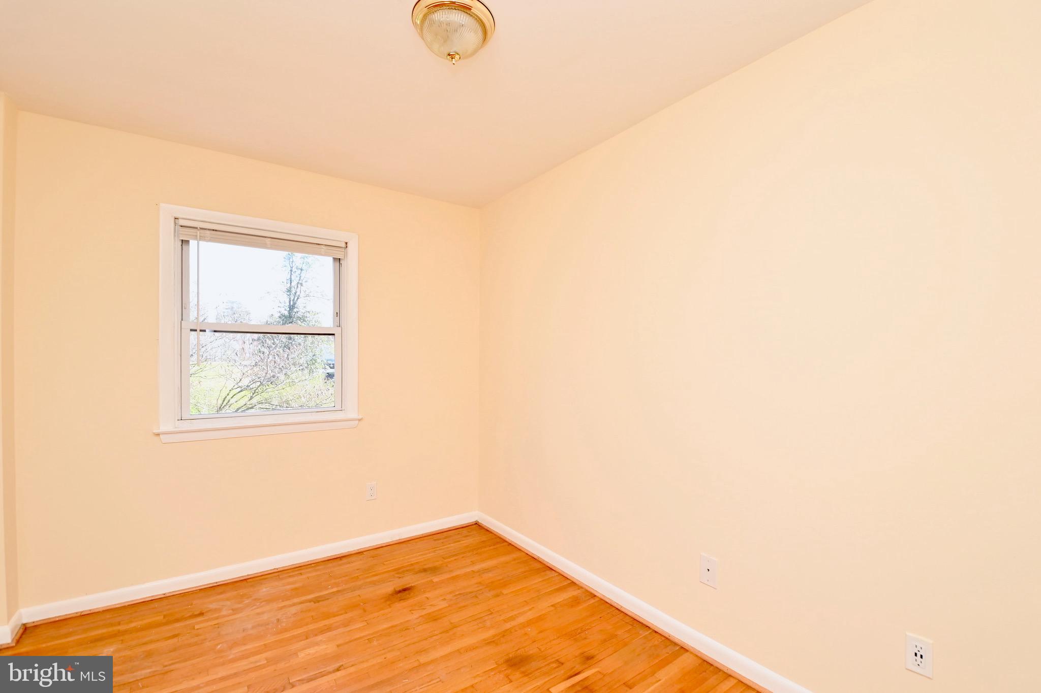 LAKE RIDGE - Residential Lease