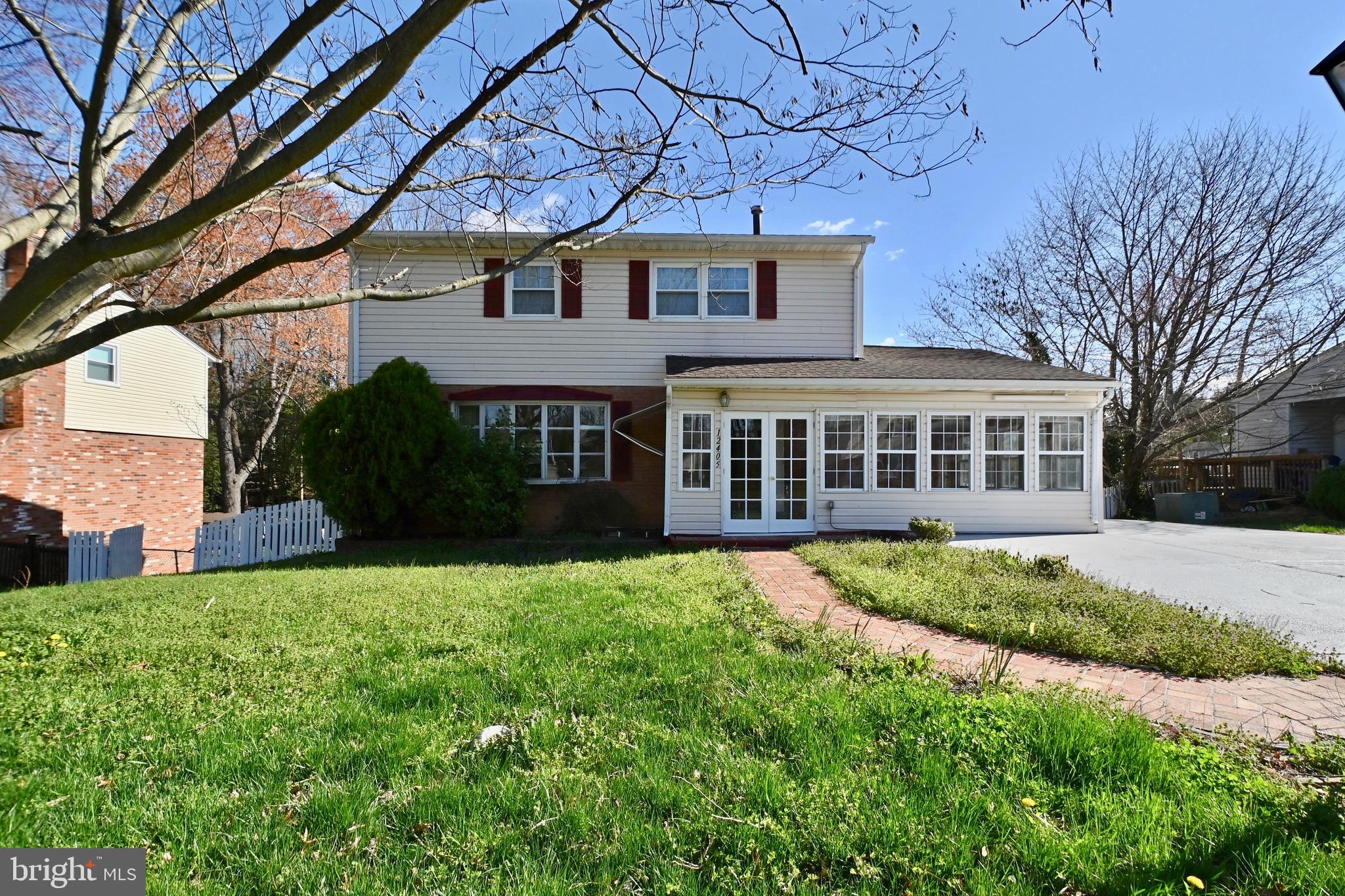 LAKE RIDGE - Residential Lease