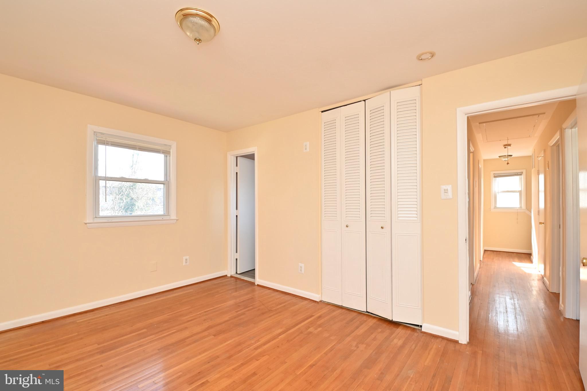 LAKE RIDGE - Residential Lease