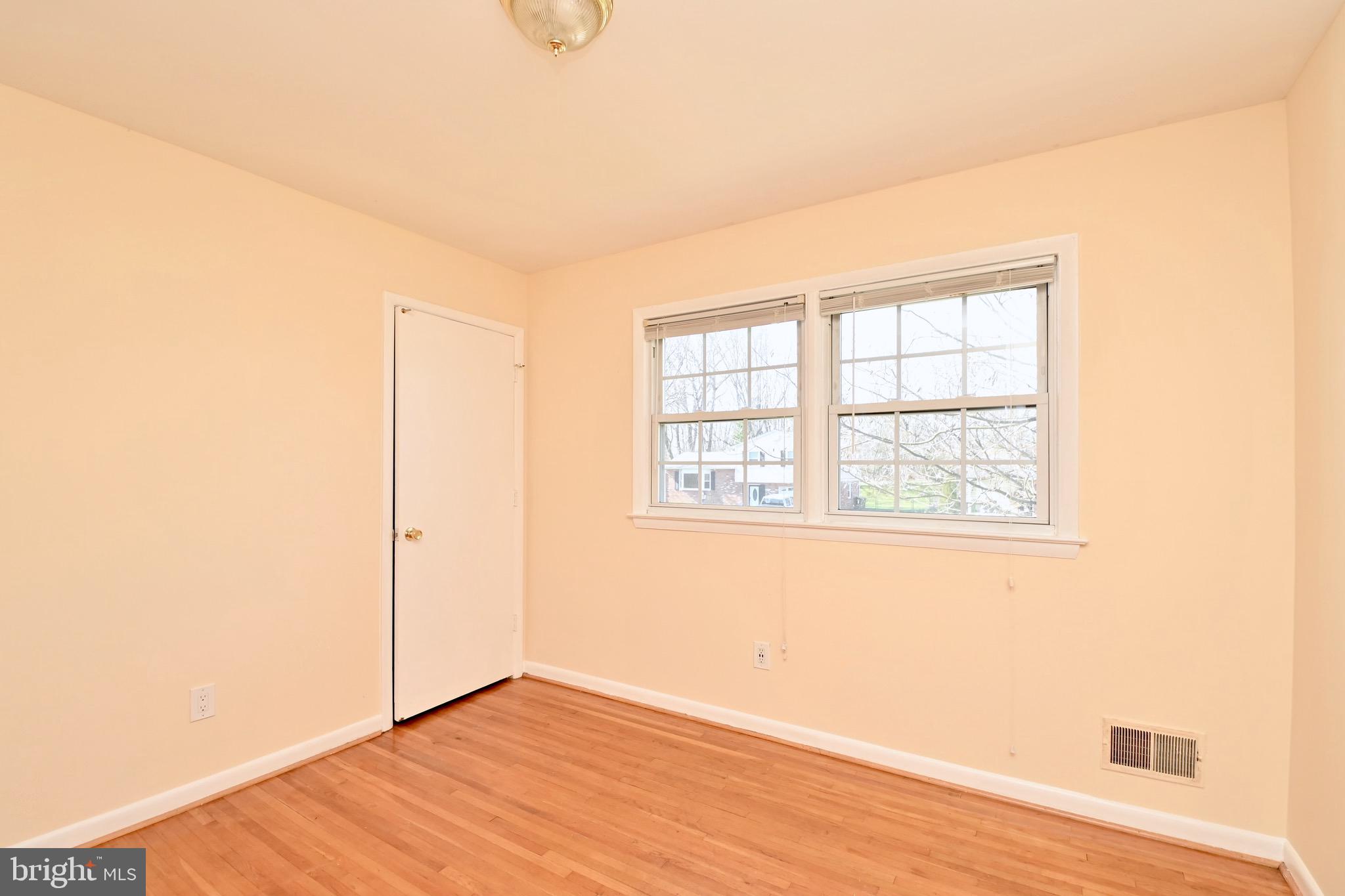 LAKE RIDGE - Residential Lease