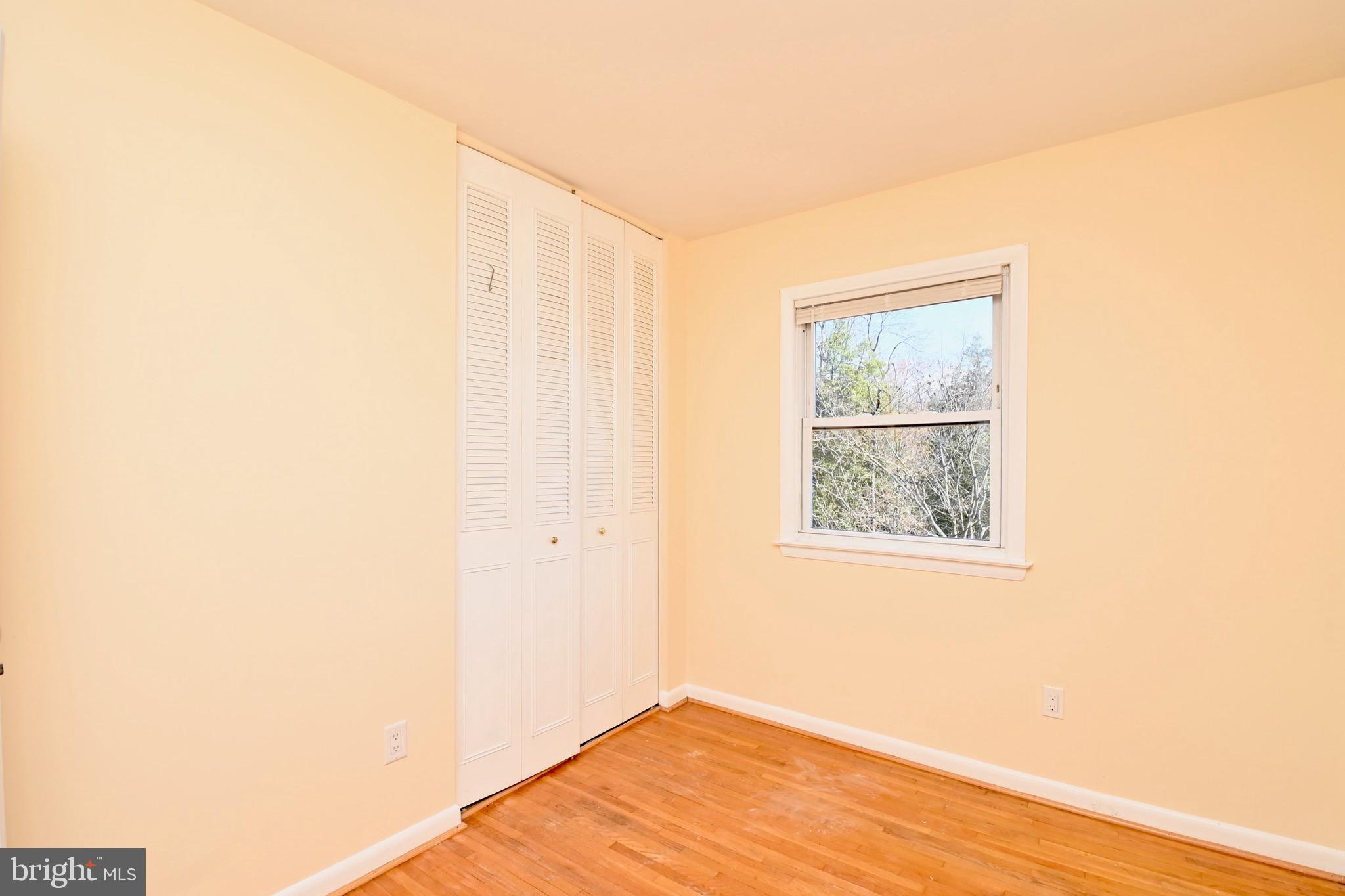 LAKE RIDGE - Residential Lease