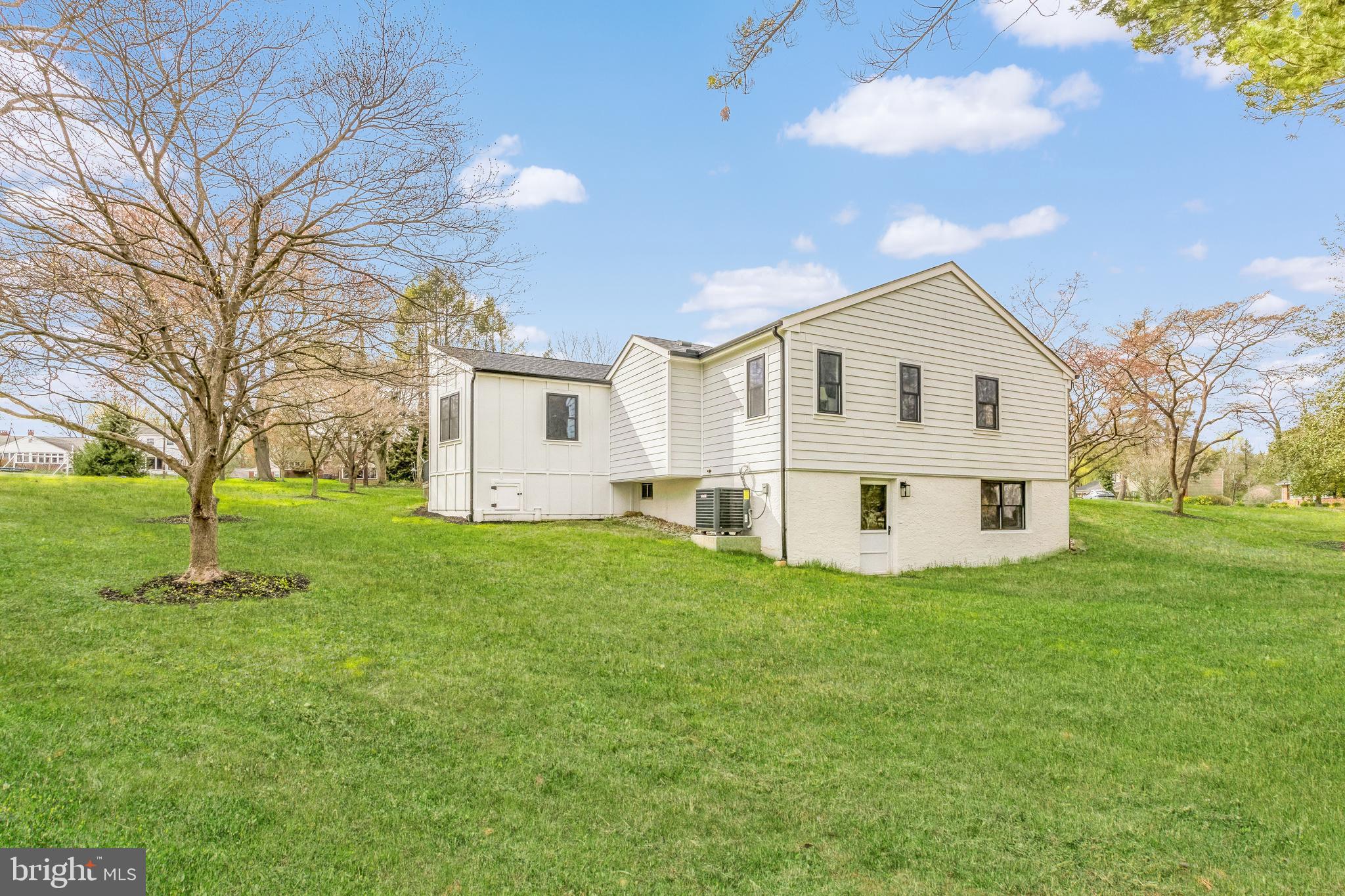 605 BOWERS LANE