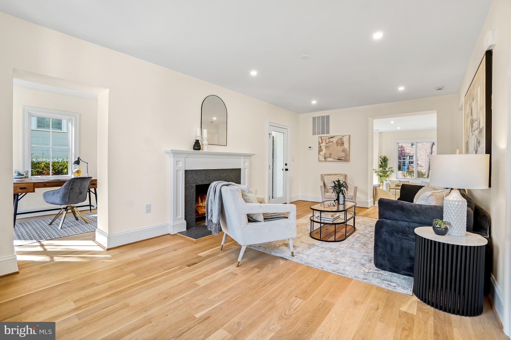 4317 WINDOM PLACE NW