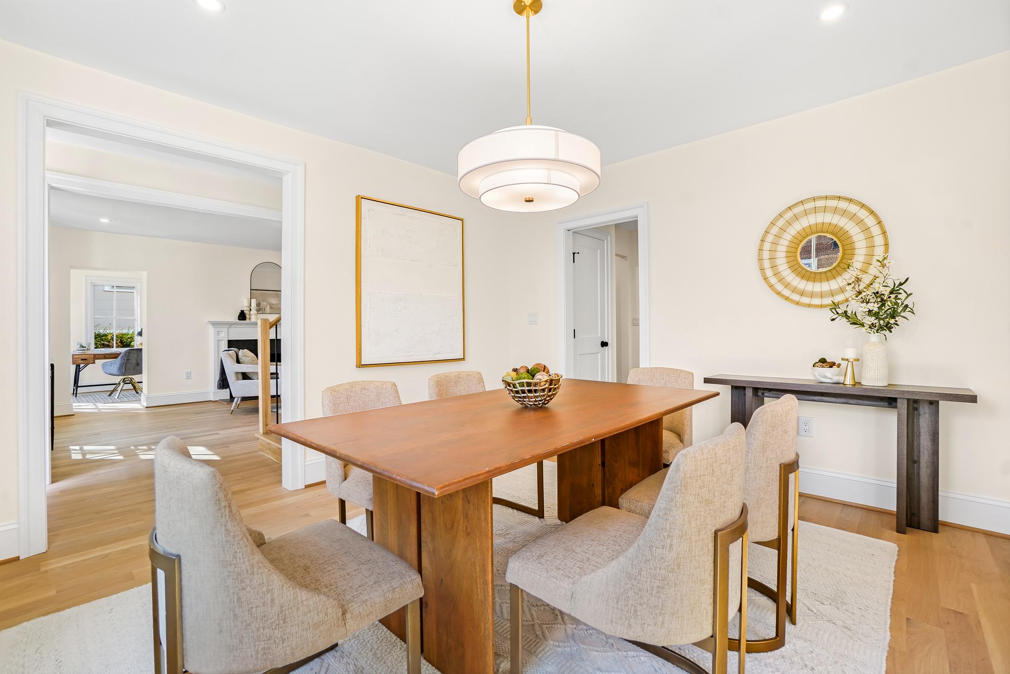 AMERICAN UNIVERSITY PARK - Residential