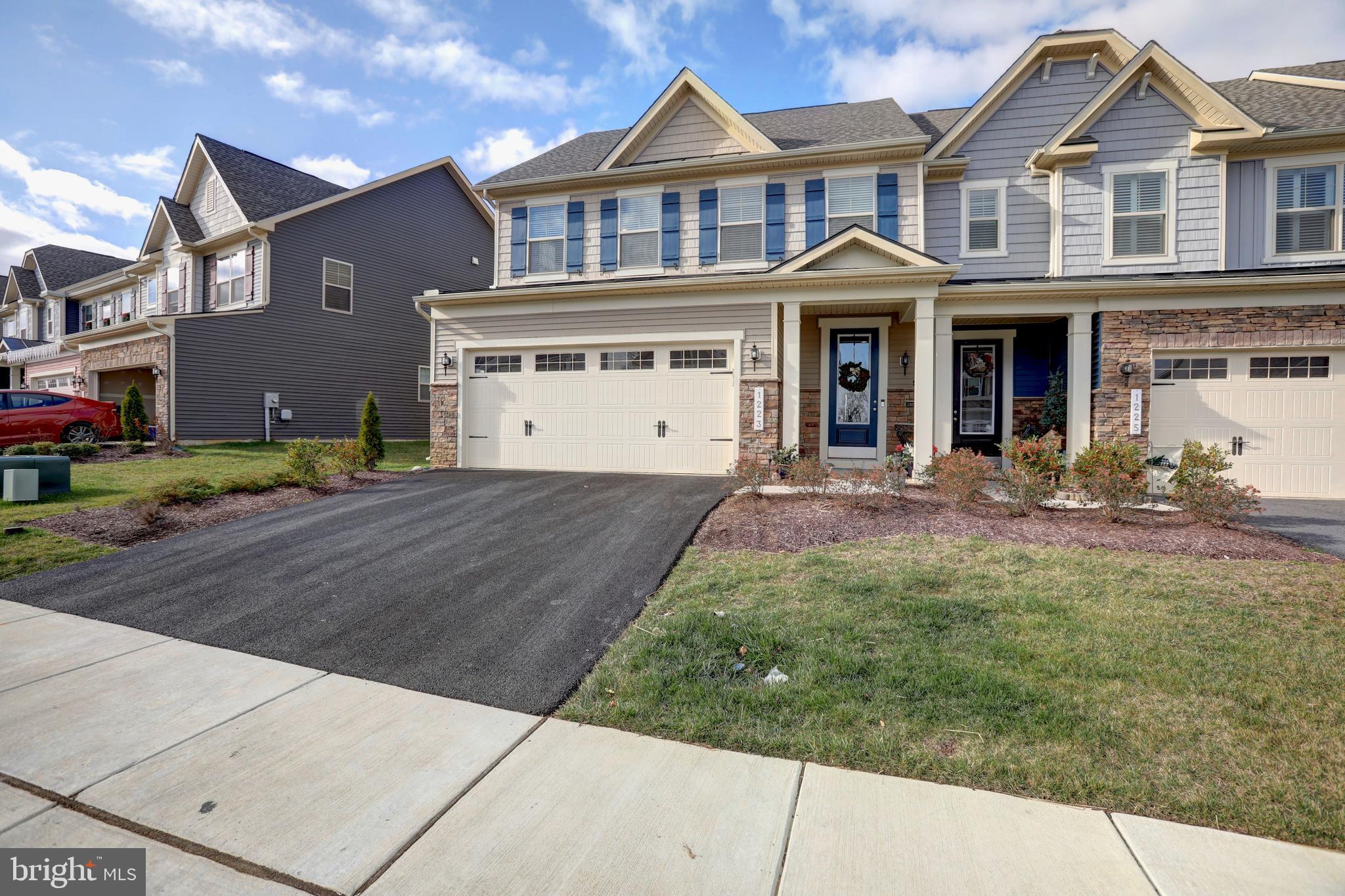 BRUNSWICK CROSSING - Residential