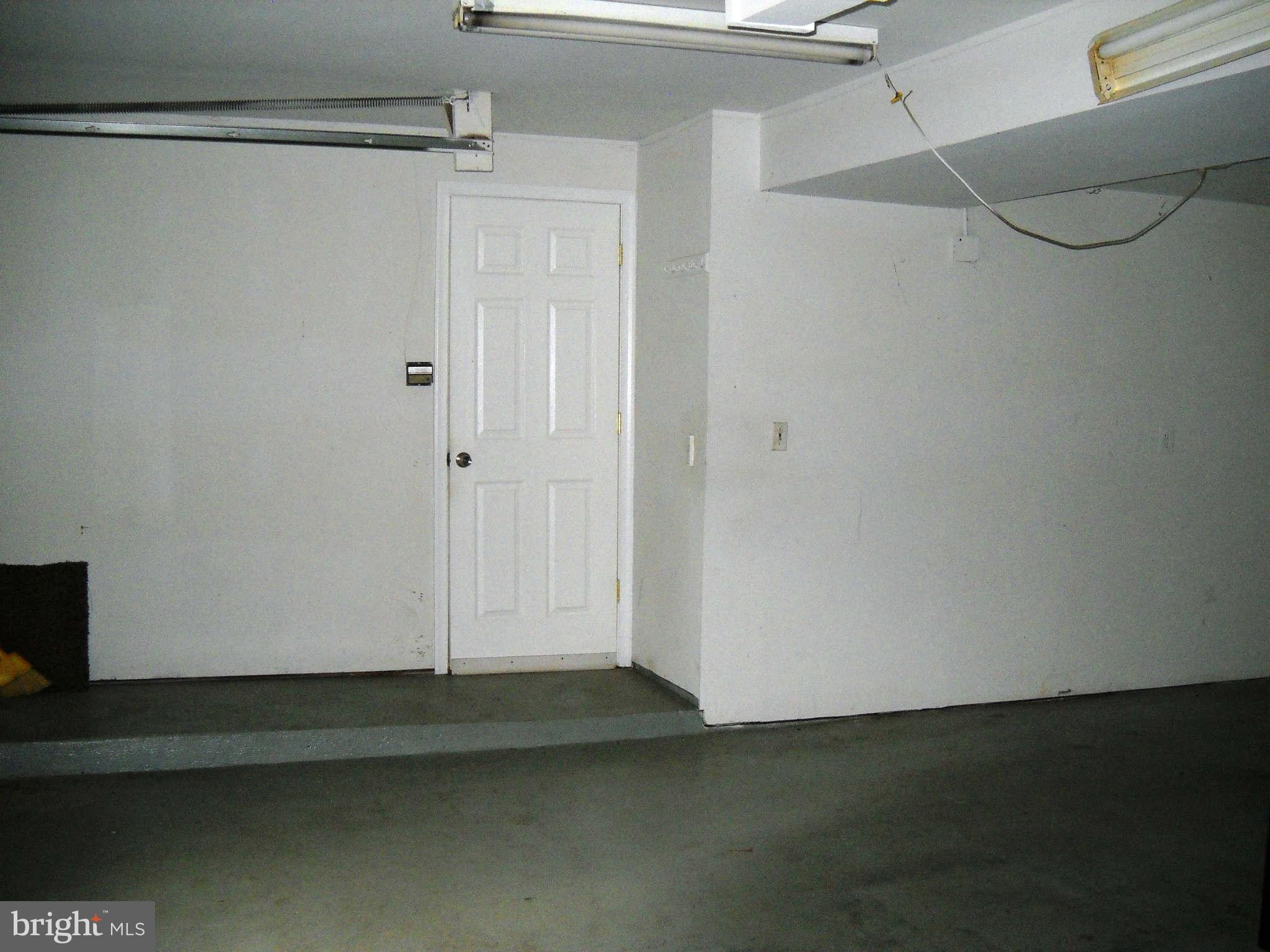 CHANCELLOR GREEN - Residential