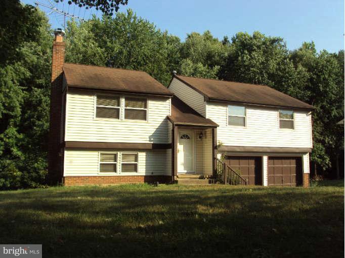 CHANCELLOR GREEN - Residential