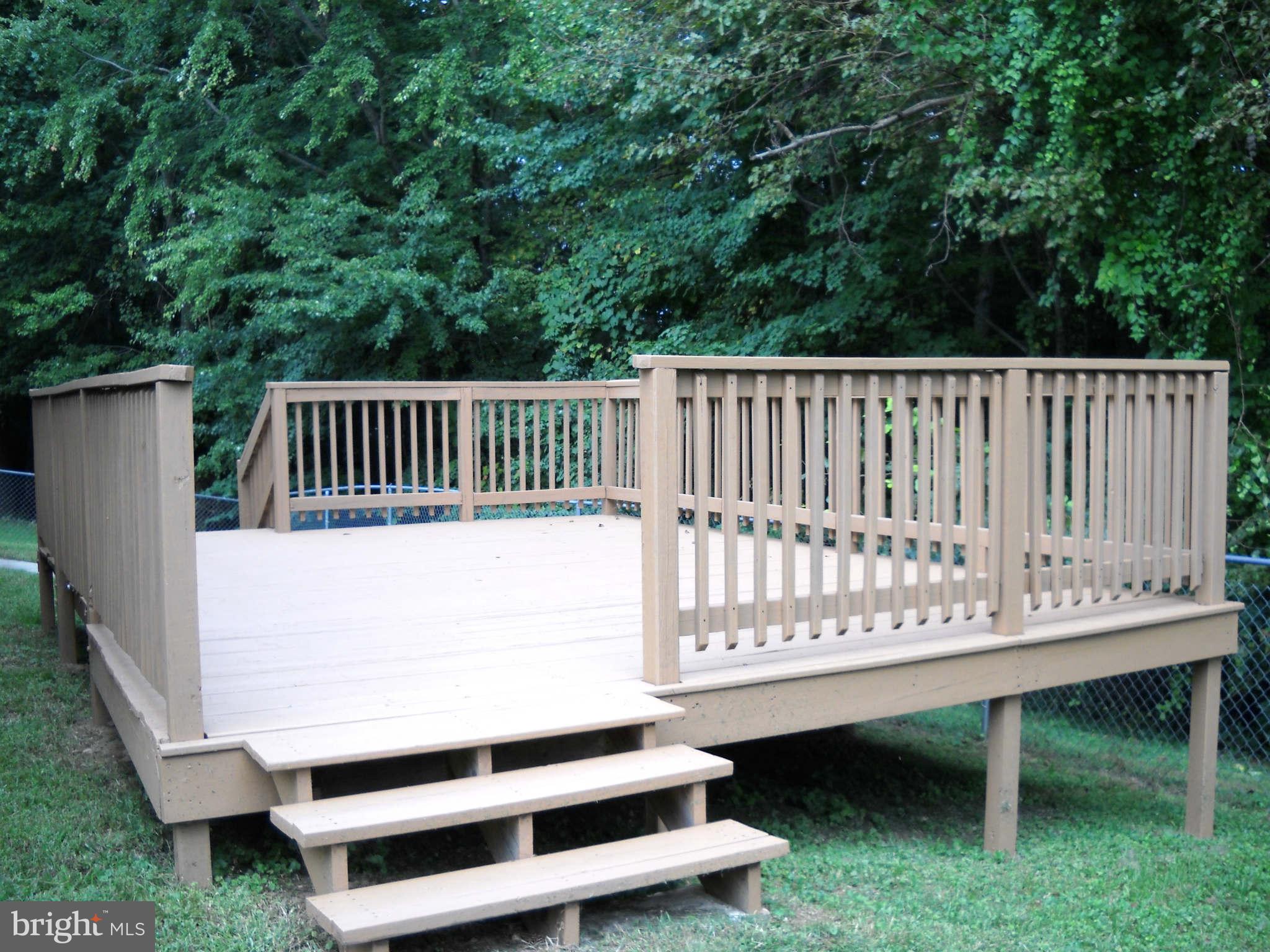 CHANCELLOR GREEN - Residential