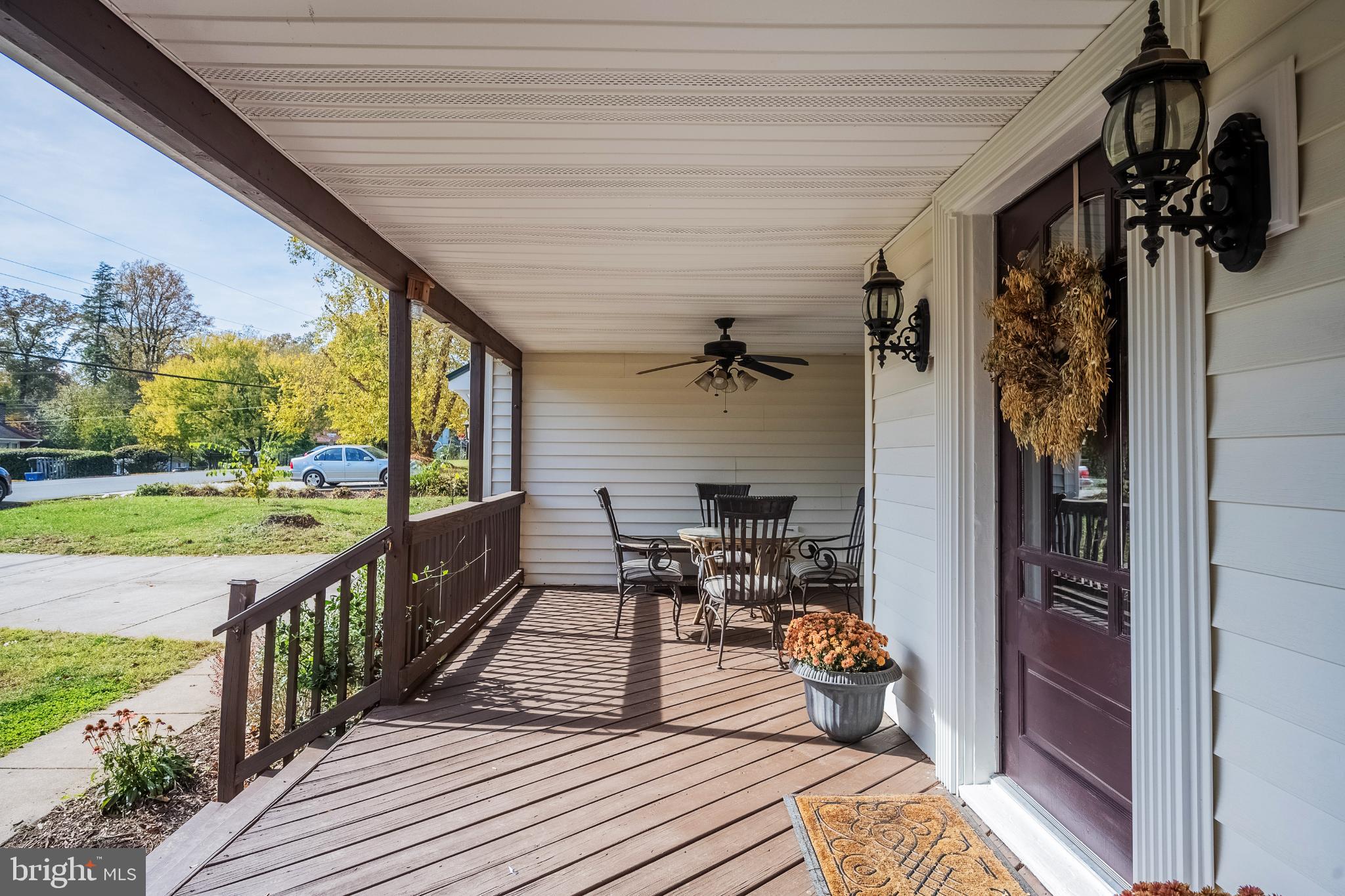 FAIRFAX ACRES - Residential