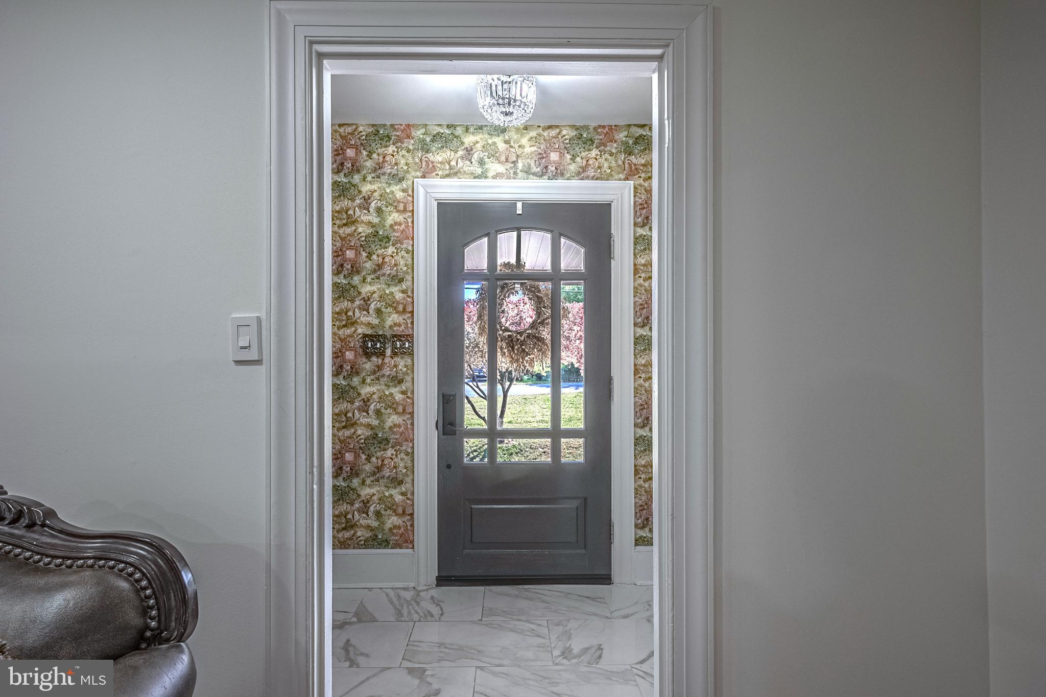 FAIRFAX ACRES - Residential