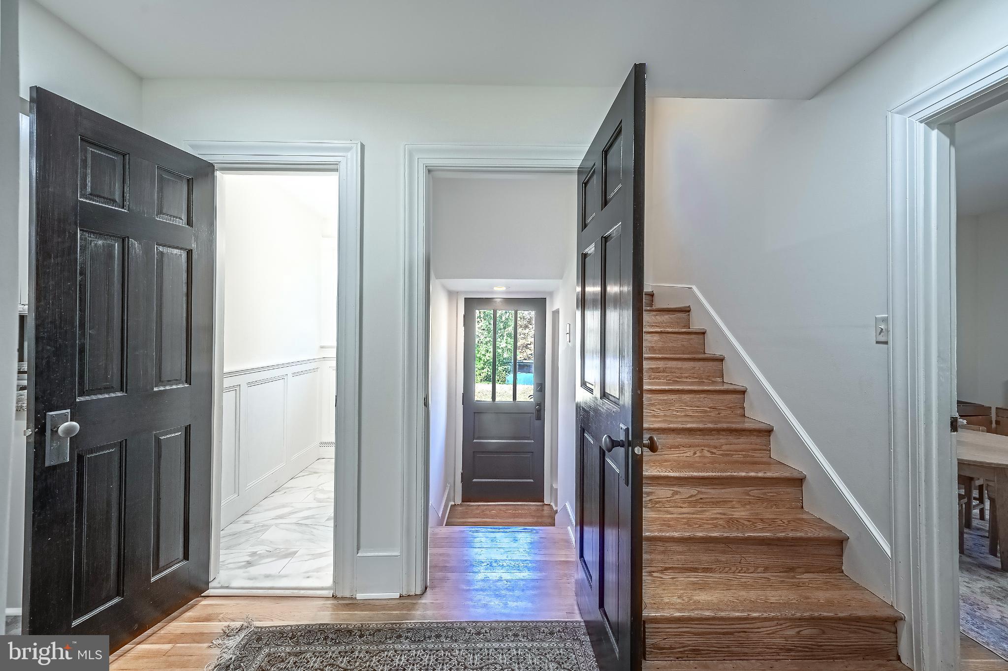 FAIRFAX ACRES - Residential