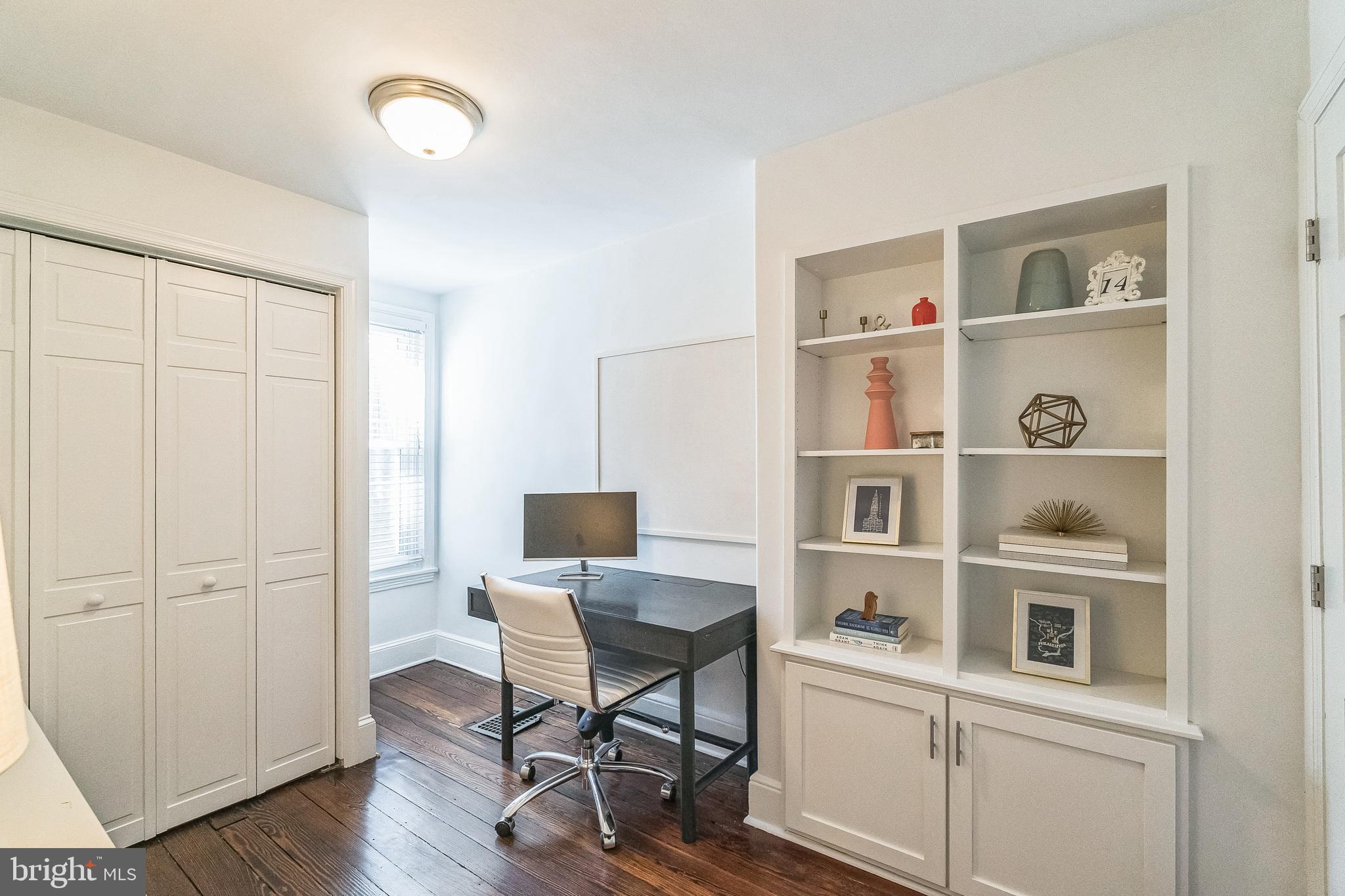 ART MUSEUM AREA - Residential