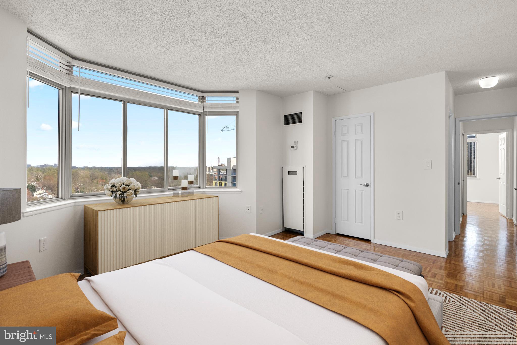 WOODMONT TRIANGLE - Residential