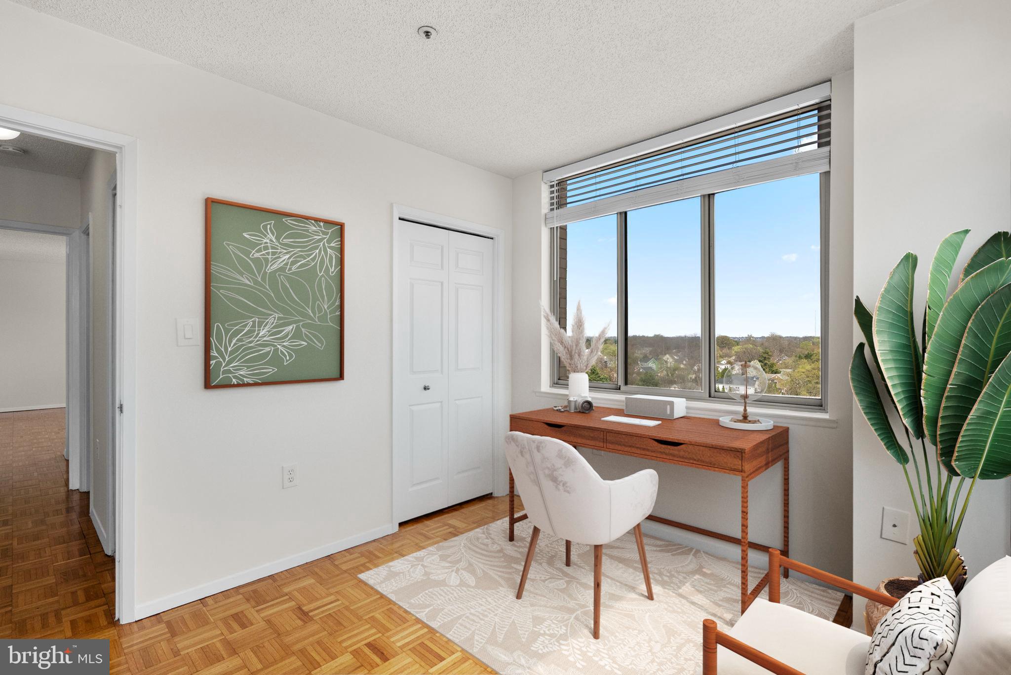 WOODMONT TRIANGLE - Residential