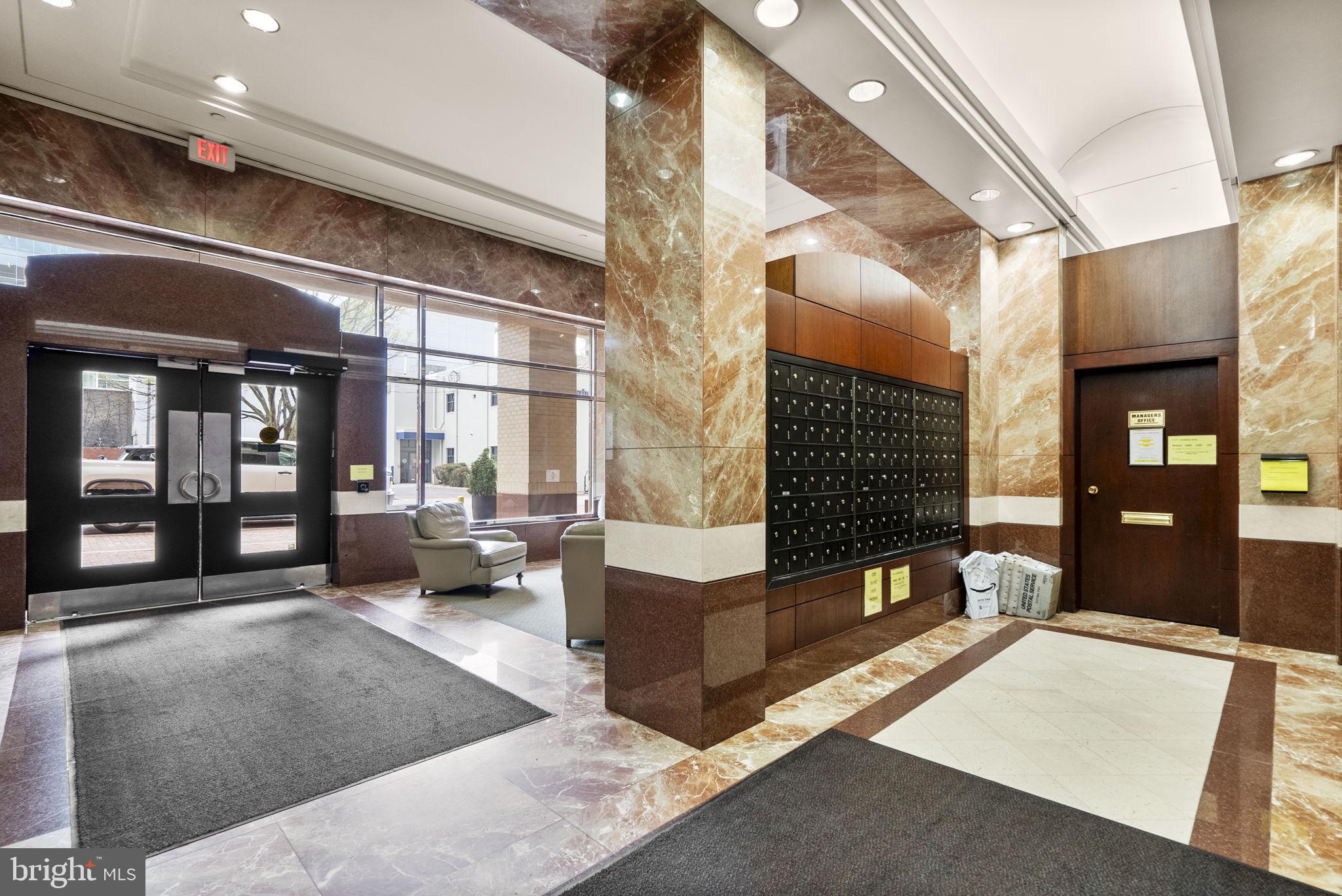 WOODMONT TRIANGLE - Residential