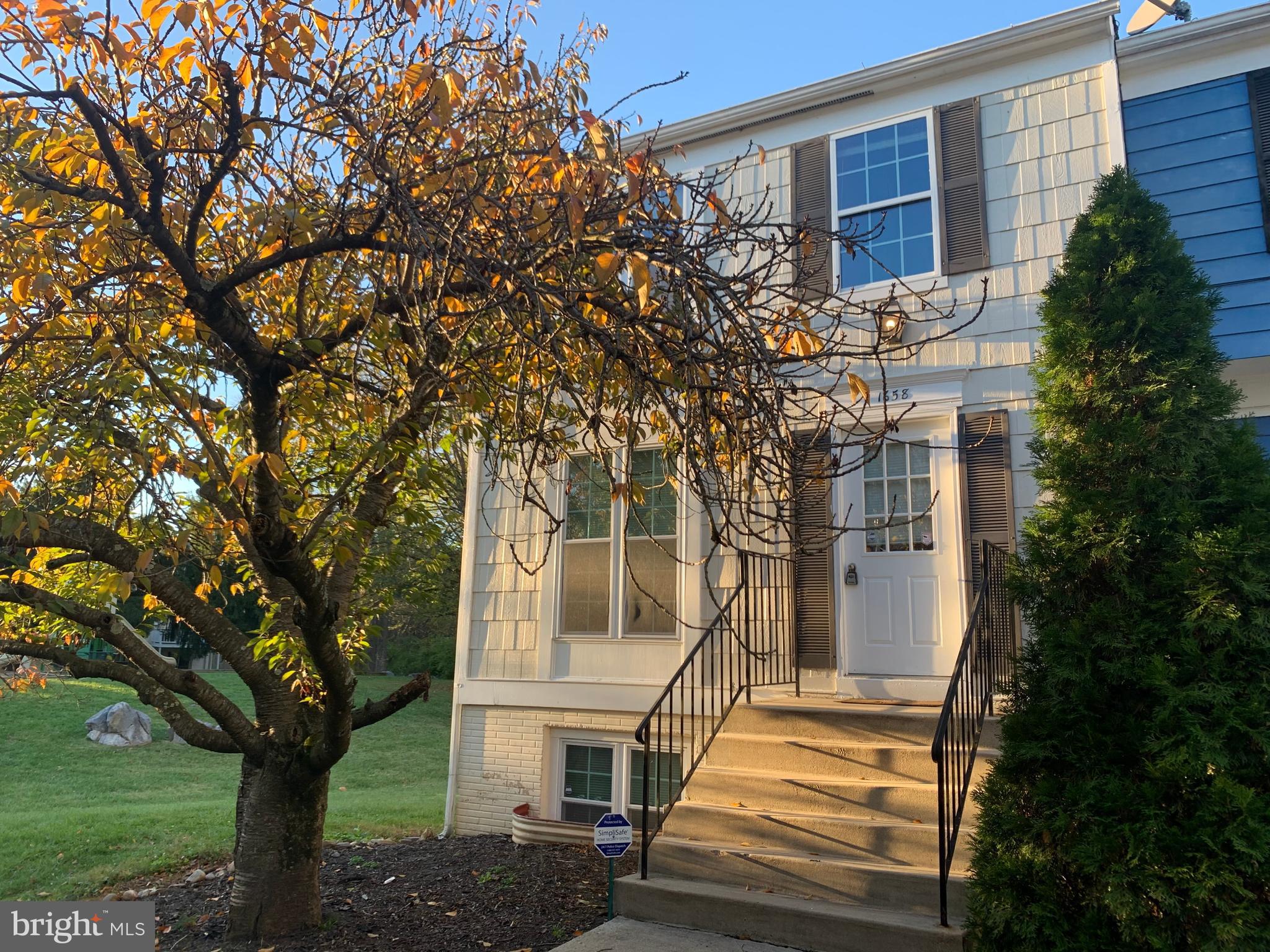 Spacious 4BR/2BA 3-level town home backs to open space & creek! You'll love the open floor plan. Sizable Living Room, Dining Room & Kitchen with Stainless Steel appliances on main level. Fully finished walkout lower level with sunny & bright family room, bedroom + full bath and full size washer/dryer. Three bedrooms upstairs with 2nd full bath and great closet space. 2 assigned parking spaces. #1658