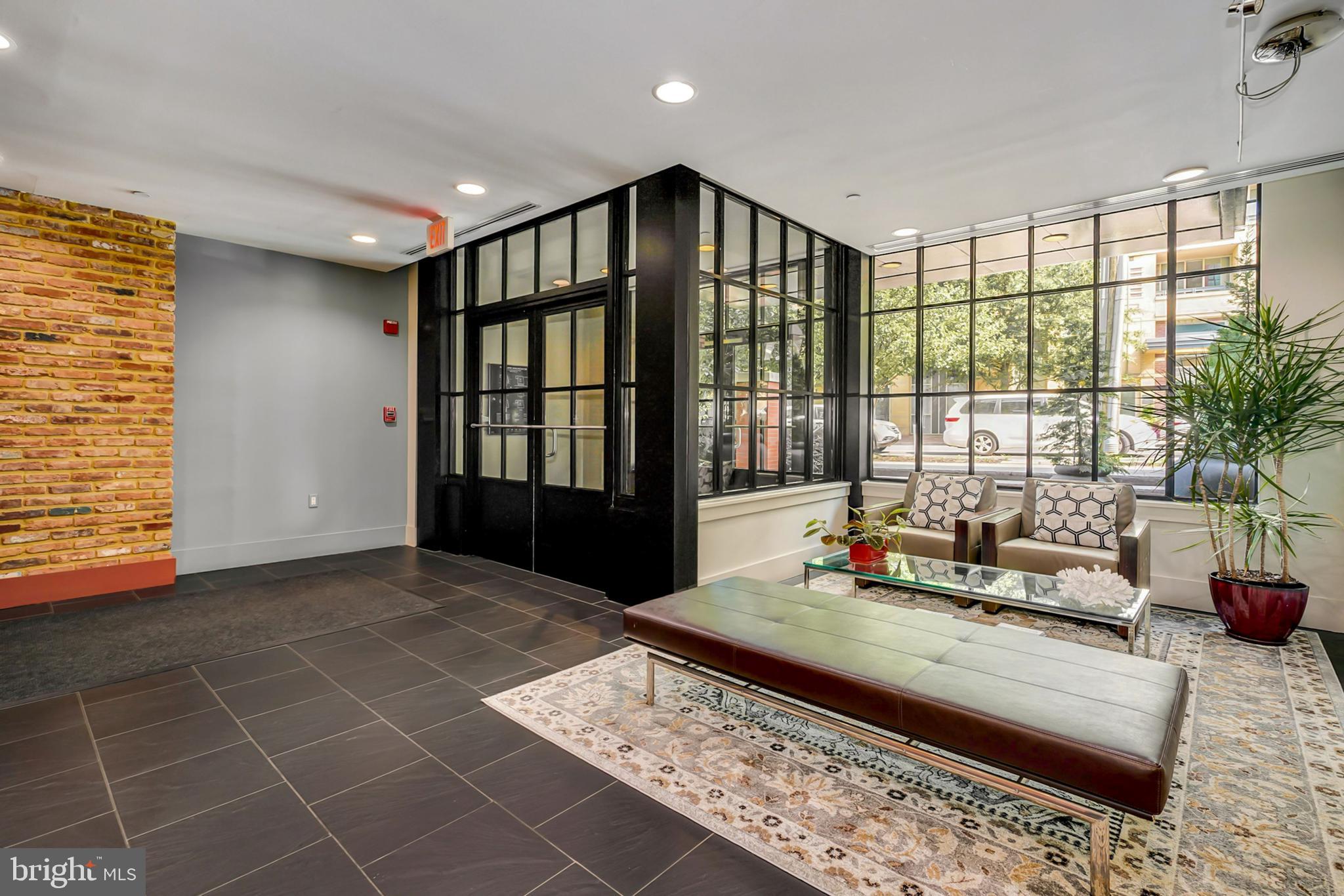 THE WOOSTER AND MERCER LOFTS - Residential