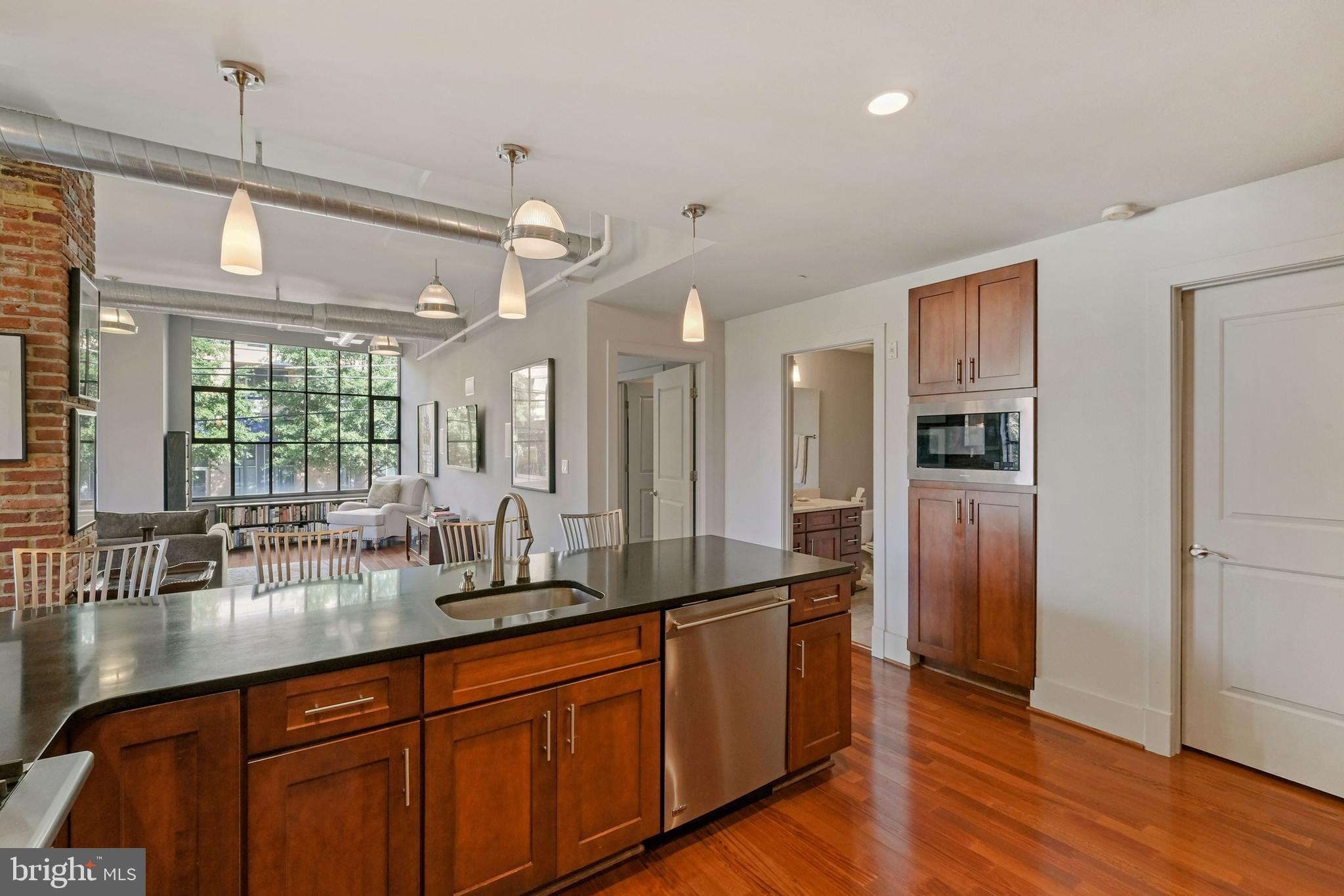 THE WOOSTER AND MERCER LOFTS - Residential