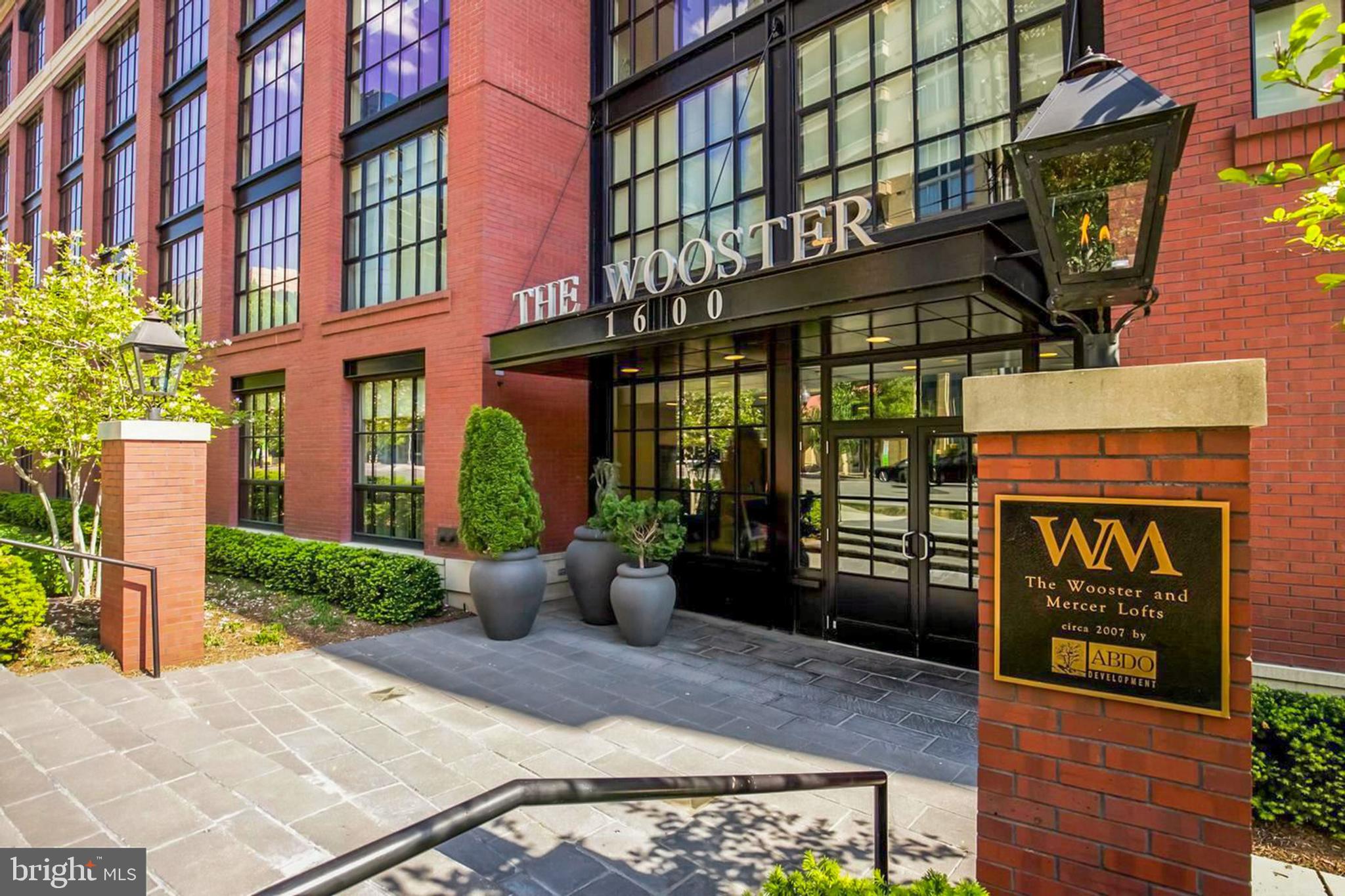 THE WOOSTER AND MERCER LOFTS - Residential