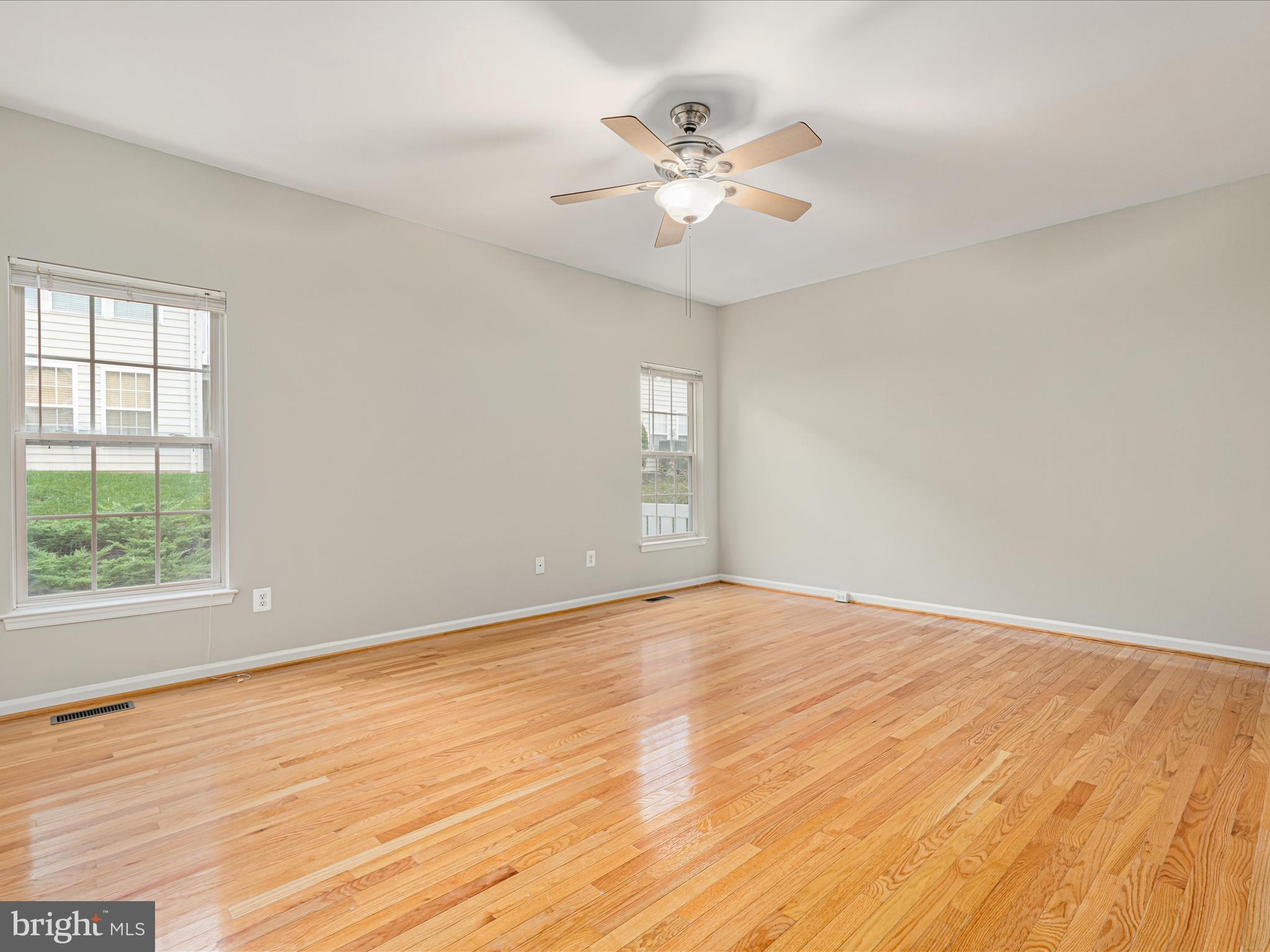 VILLAS AT THE RIDGES - Residential