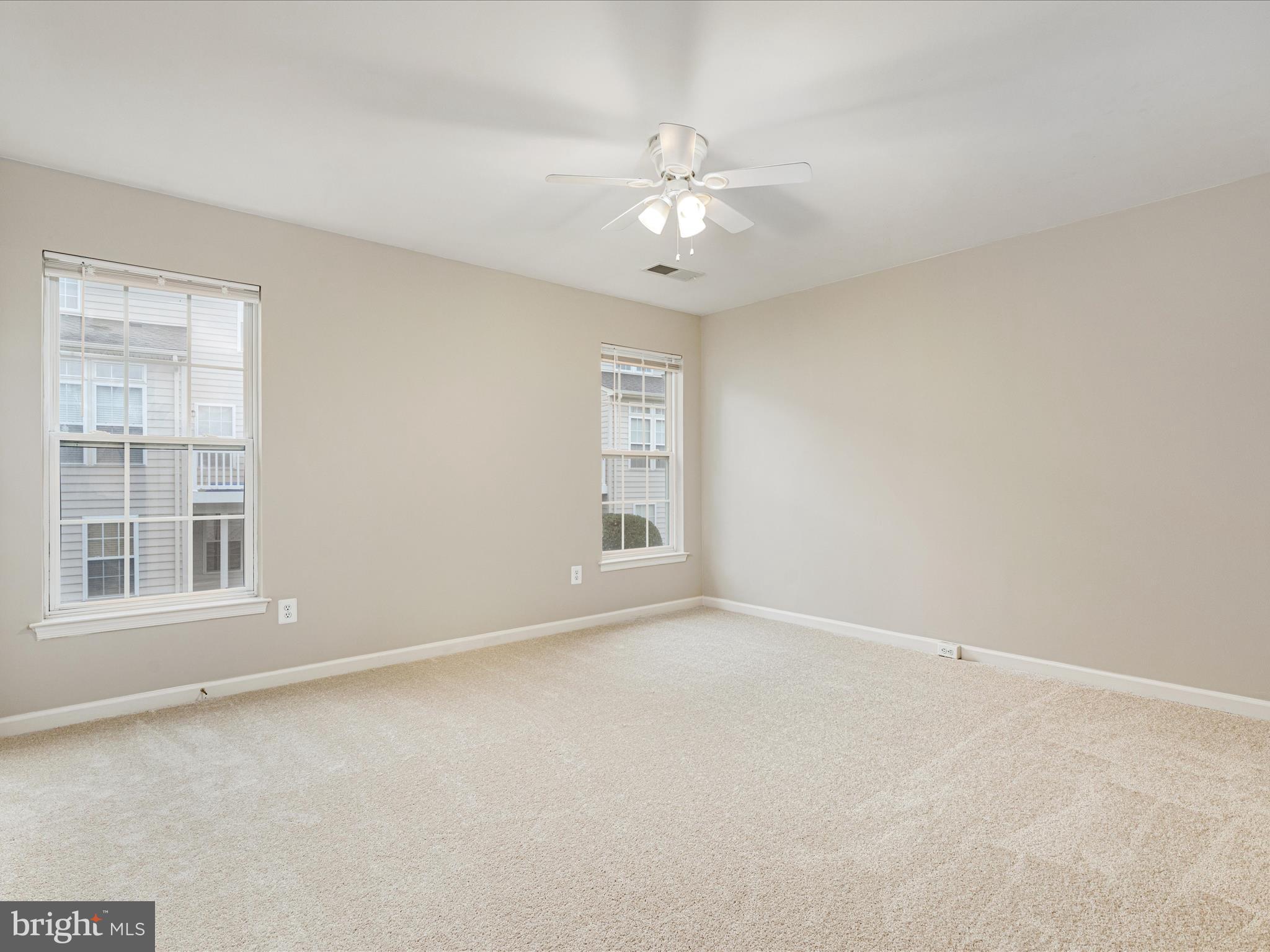 VILLAS AT THE RIDGES - Residential