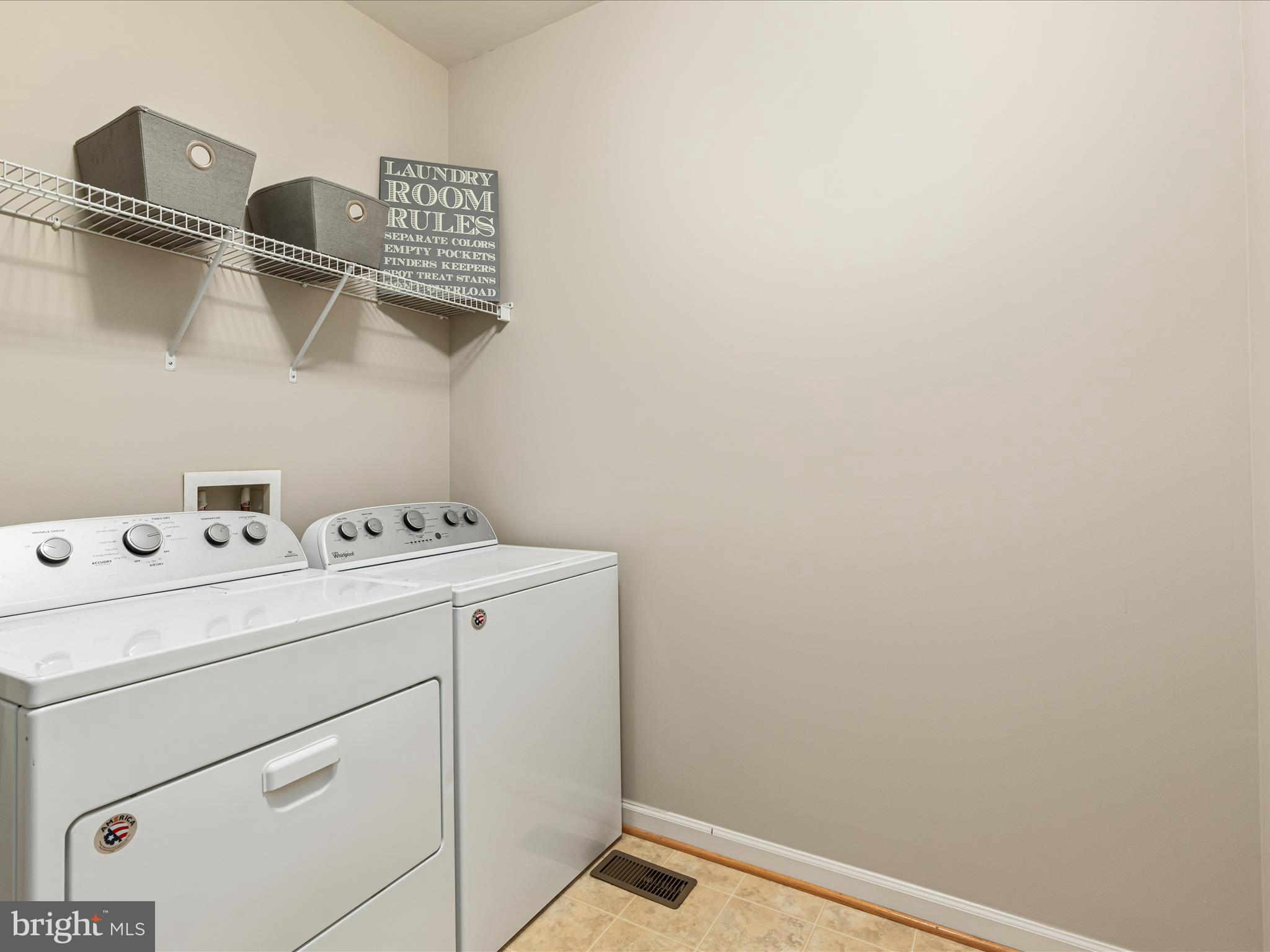 VILLAS AT THE RIDGES - Residential