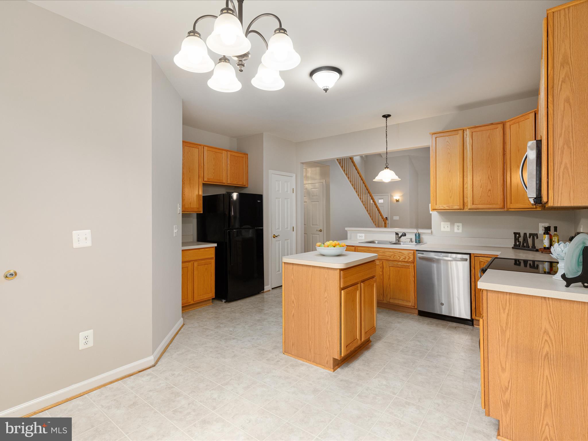 VILLAS AT THE RIDGES - Residential