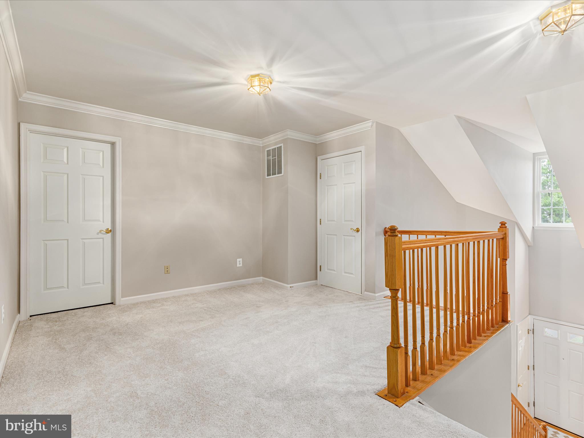 VILLAS AT THE RIDGES - Residential