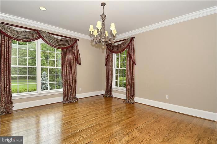 HUNTERS VALLEY MINCHEWS - Residential