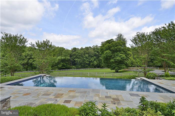 HUNTERS VALLEY MINCHEWS - Residential