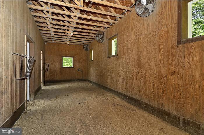 HUNTERS VALLEY MINCHEWS - Residential